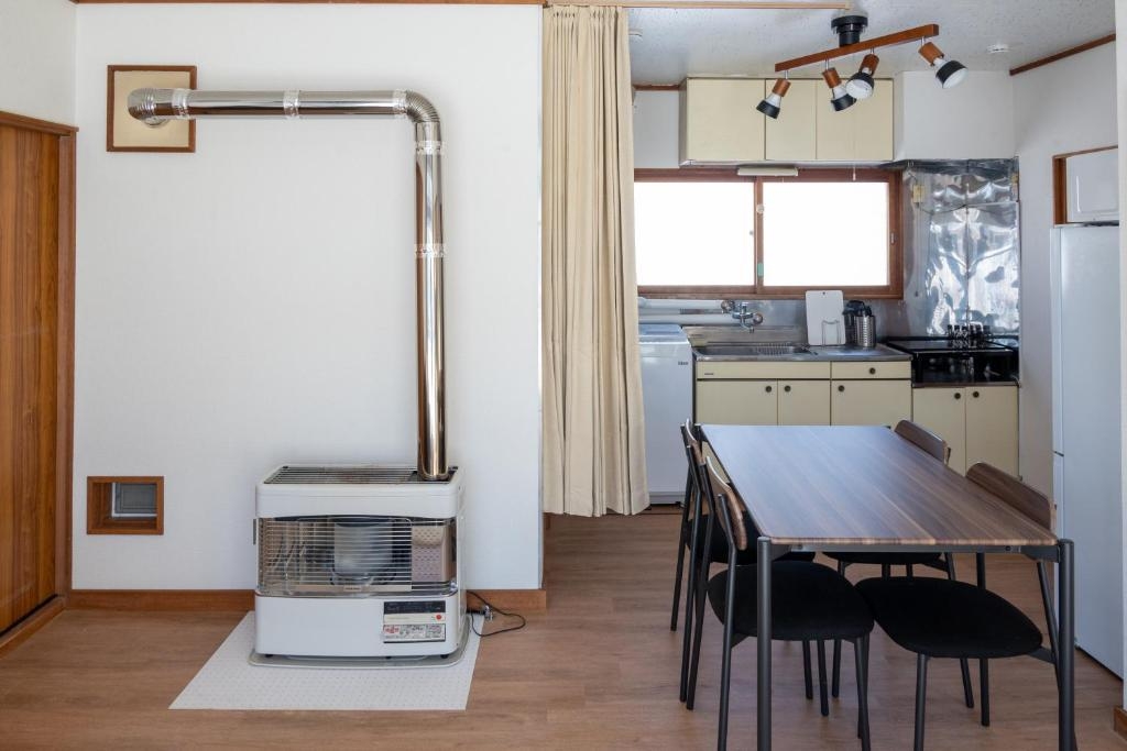 【素泊まり】3LDK貸切一軒家｜8名｜富良野駅まで車18分 FURANO Relax Stay C