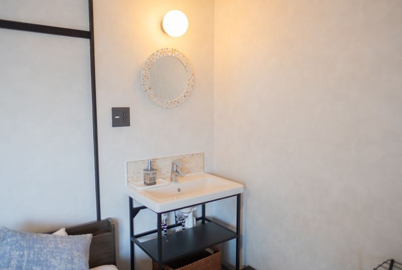 【素泊まり】スキー場まで車で11分＆最大16名宿泊可能！和風・北欧デザインが融合した快適ゲストハウス