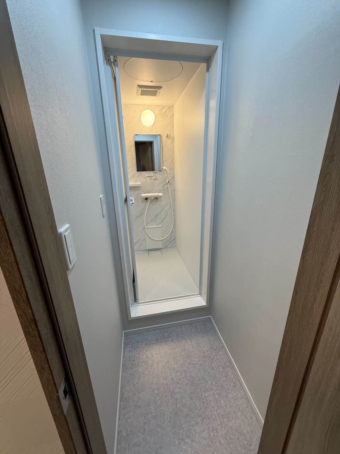 シャワールーム