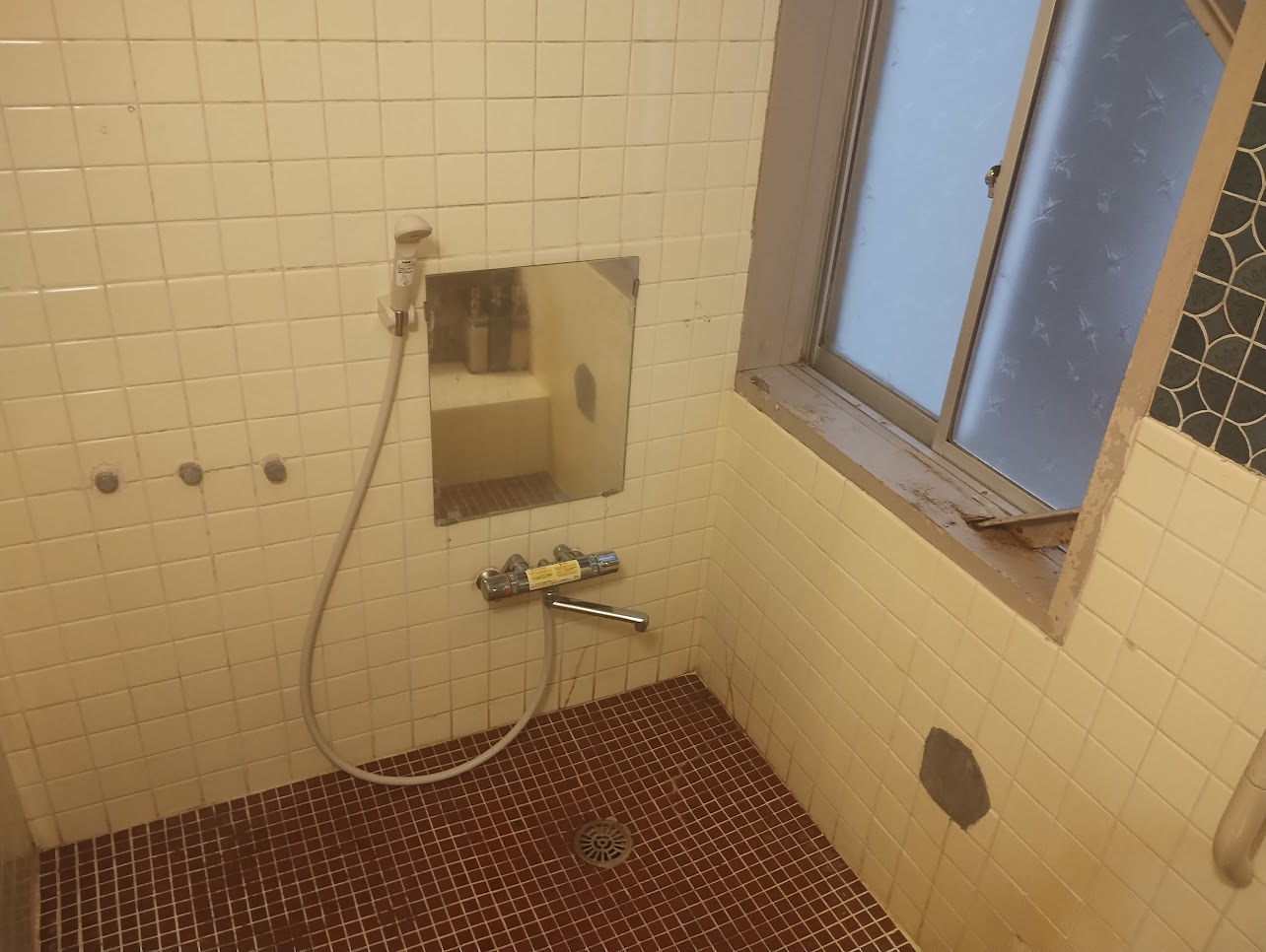 シャワールーム２