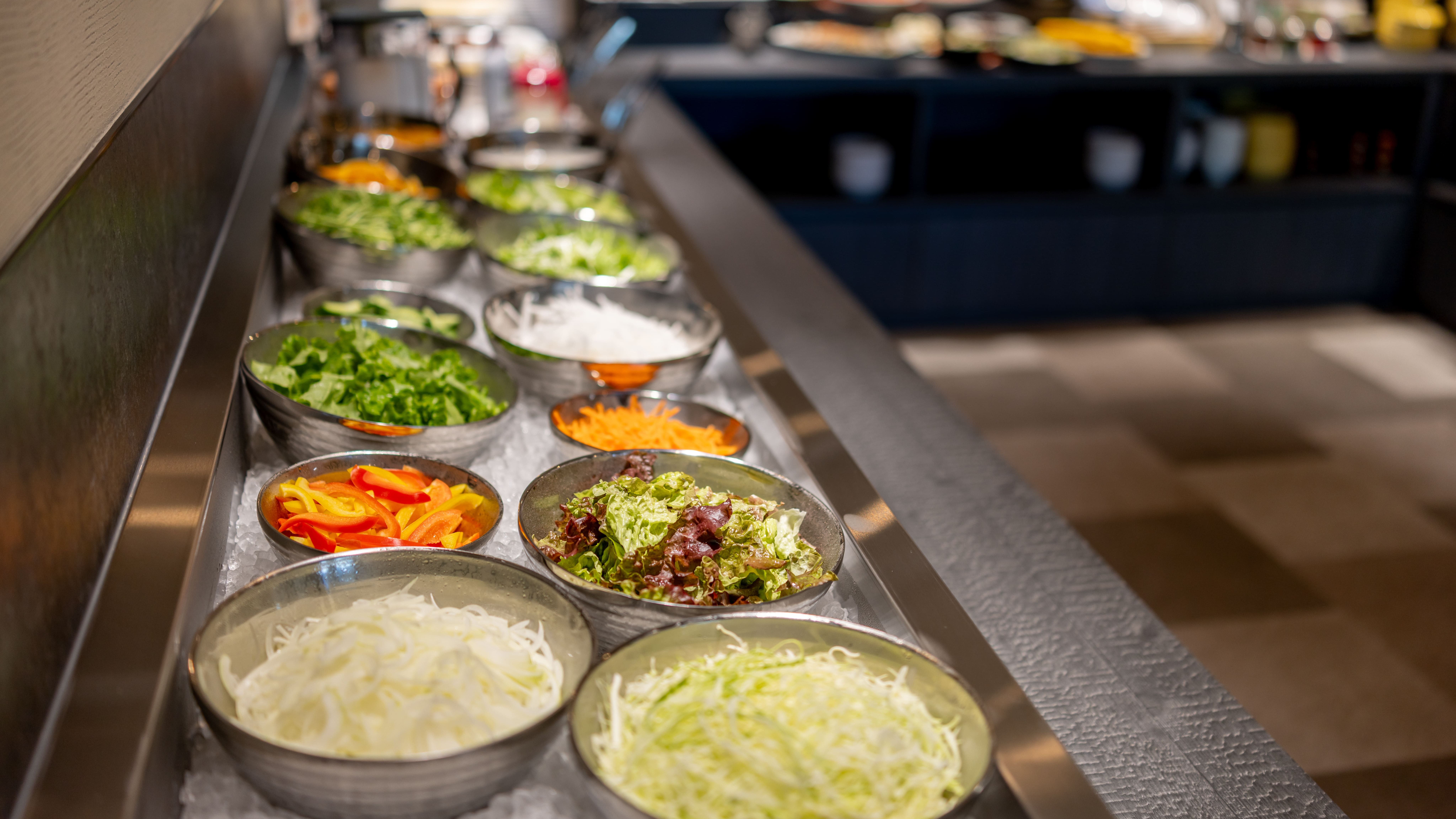 バイキング　サラダバー