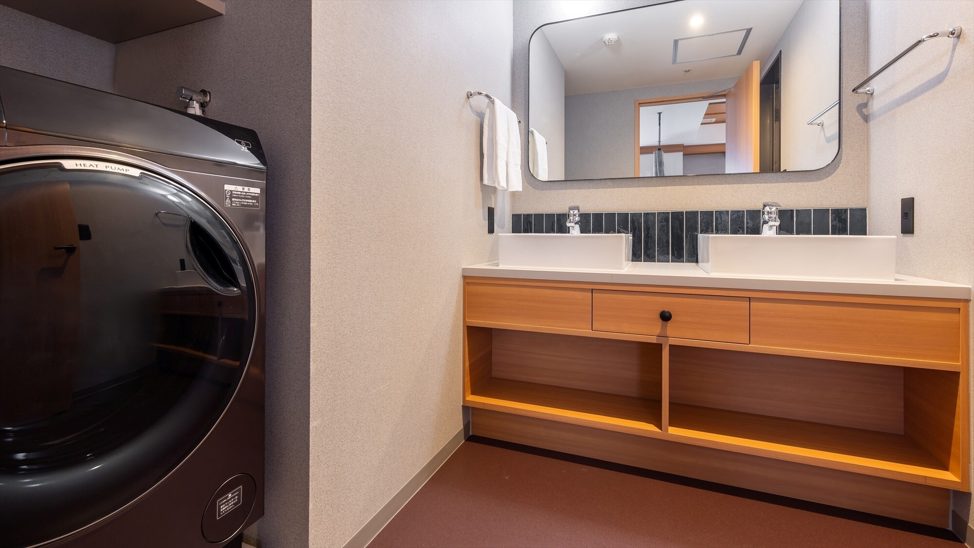 アセンブルスイート