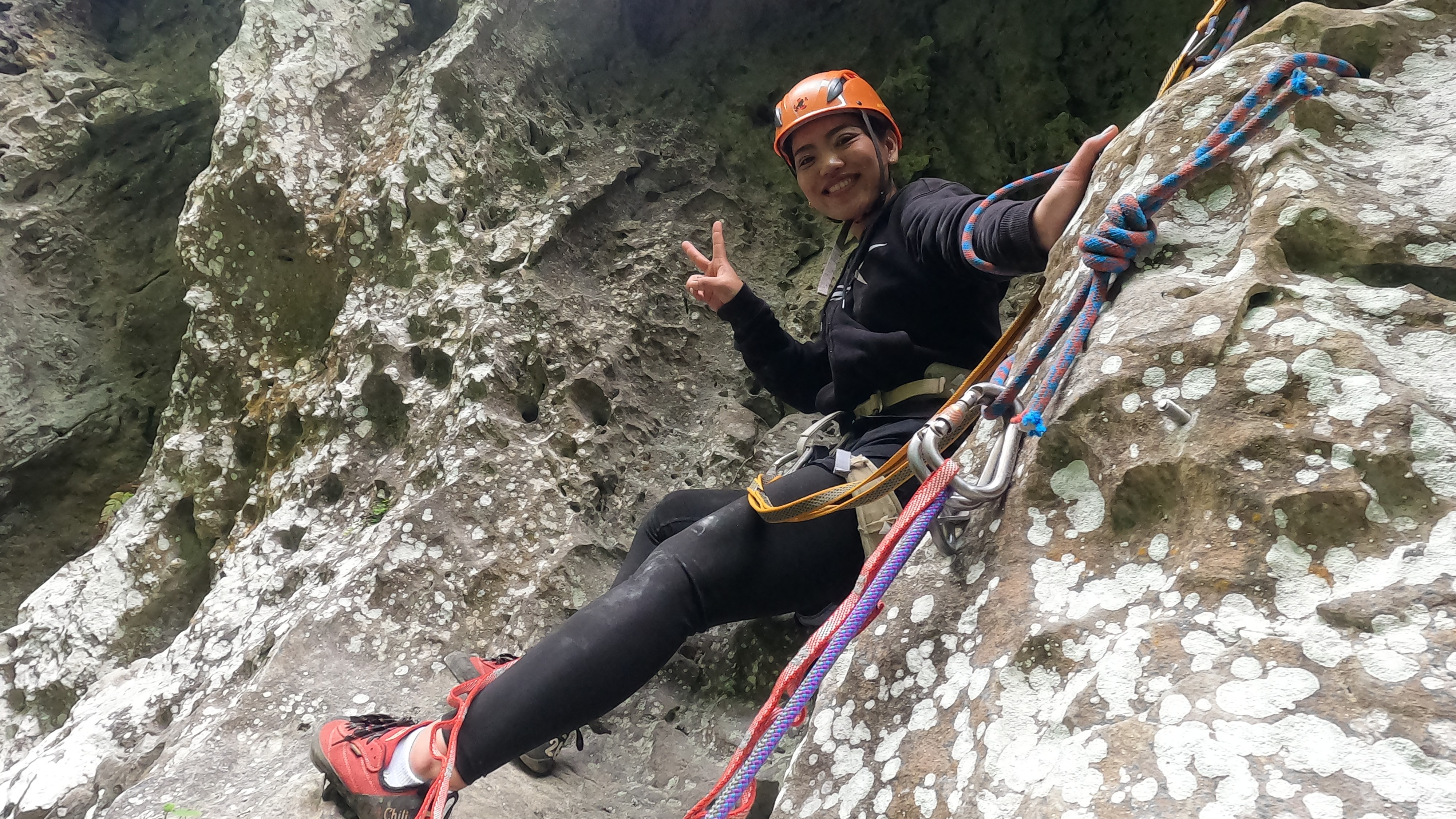 ロッククライミング（アクティビティー付き）