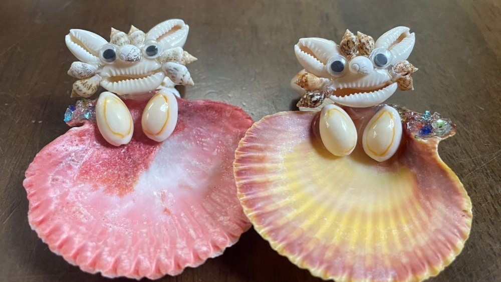 貝を使ったシーサー作り（アクティビティー付き）