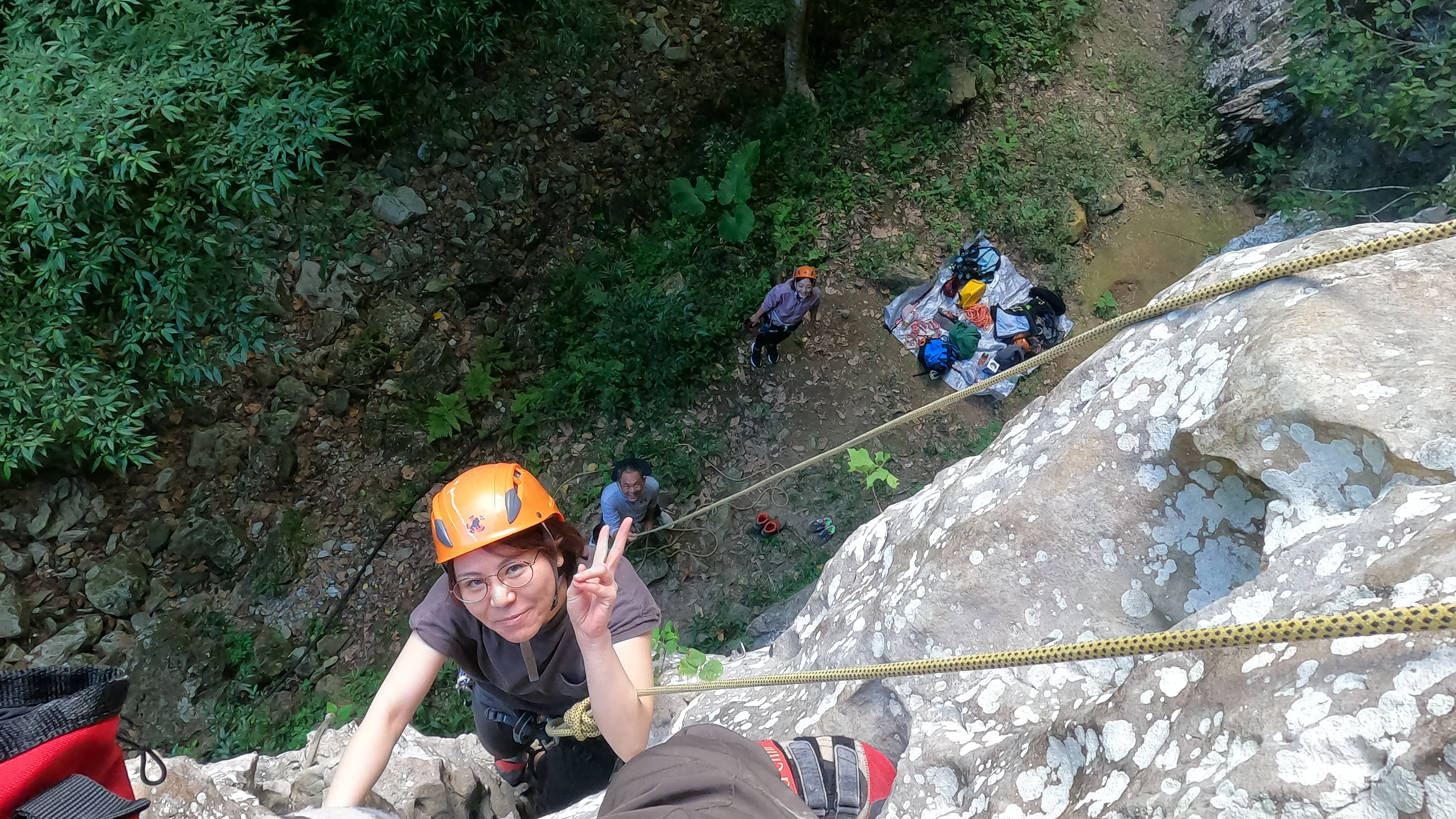 ロッククライミング（アクティビティー付き）