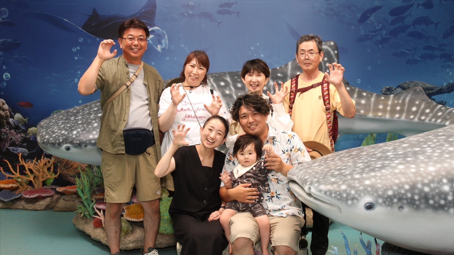 ちゅら海水族館まで車で約40分！