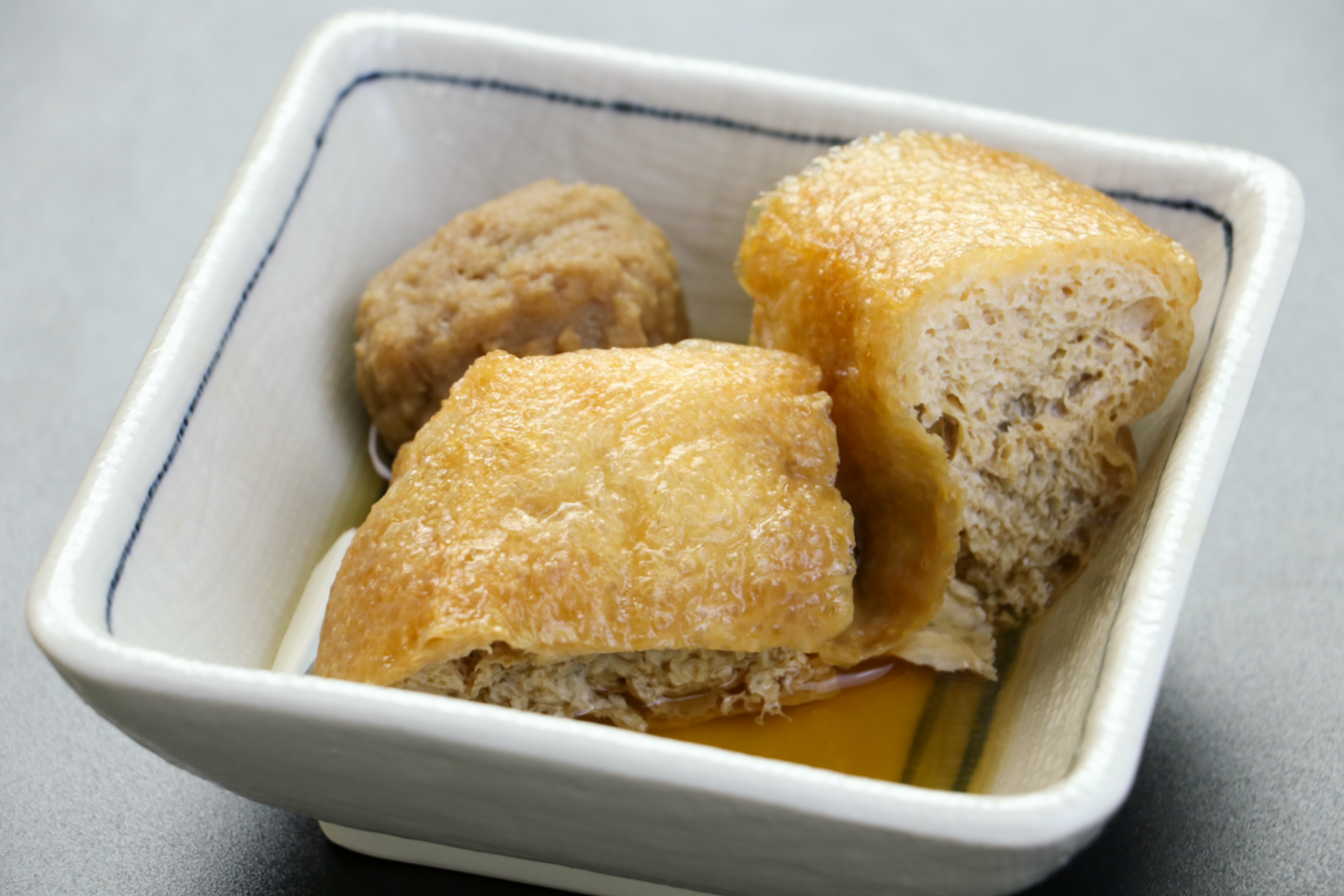 #朝食一例 栃尾油揚げの煮物