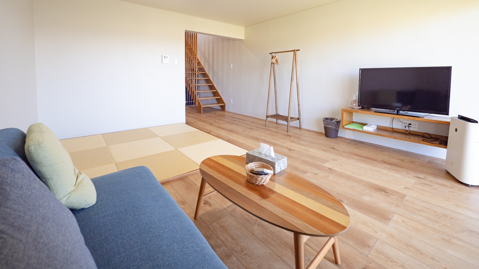 【素泊り】Ricca本館　屋上プール付き！メゾネットタイプ畳スペースあり！