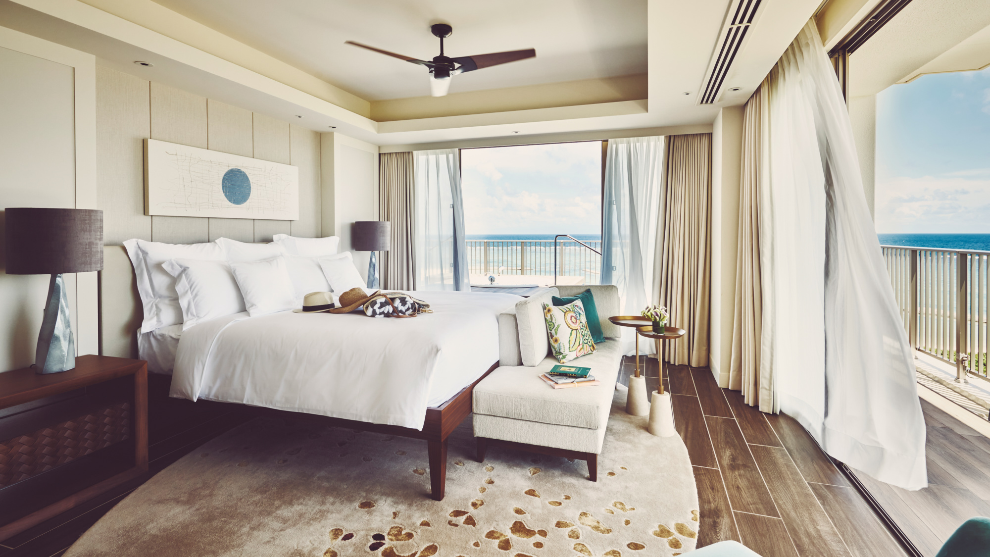 ■クラブインターコンチネンタル スイート　180度の視界に広がる壮大なロケーション