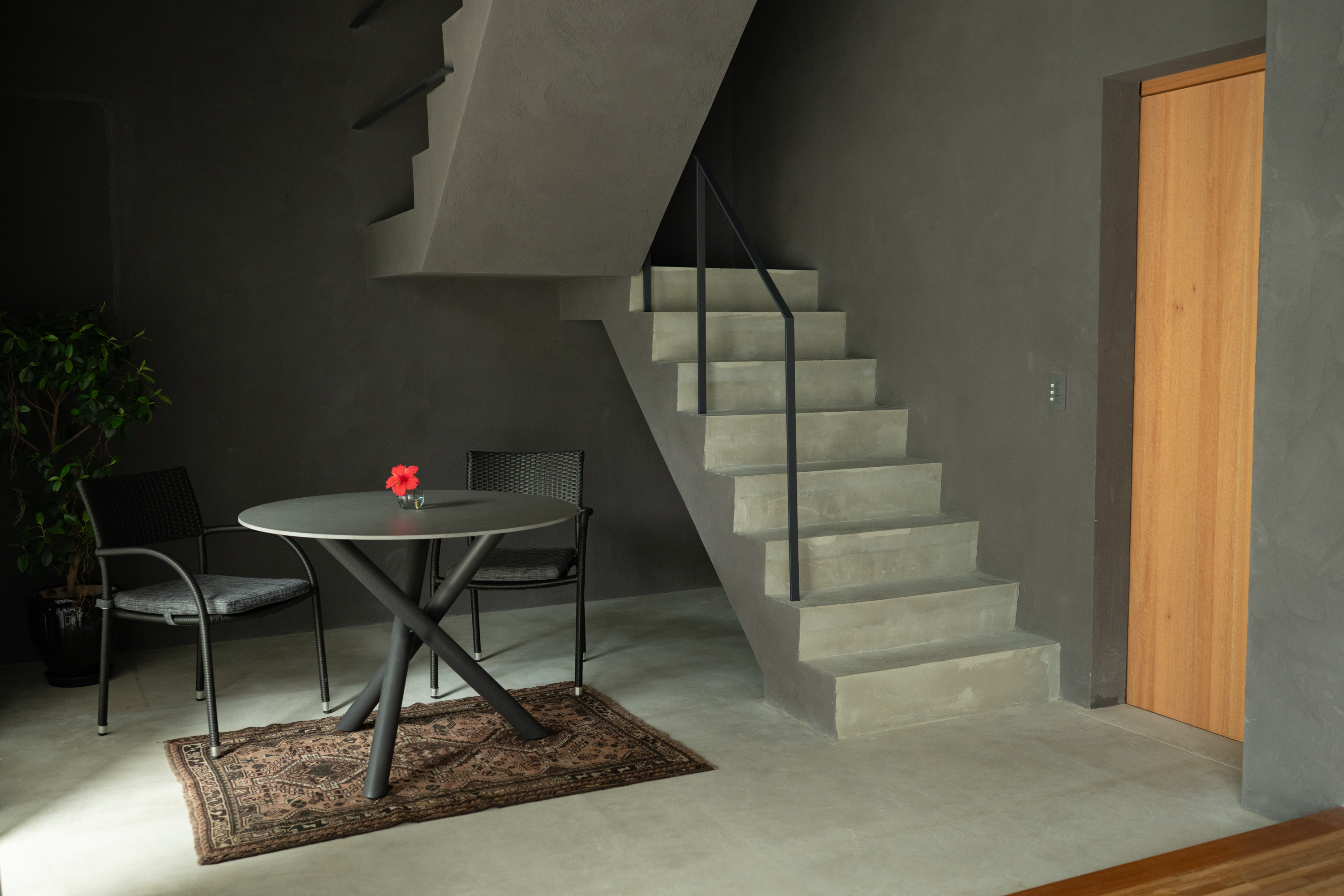 【和】伝統の琉球畳とゆったりとした土間スペース