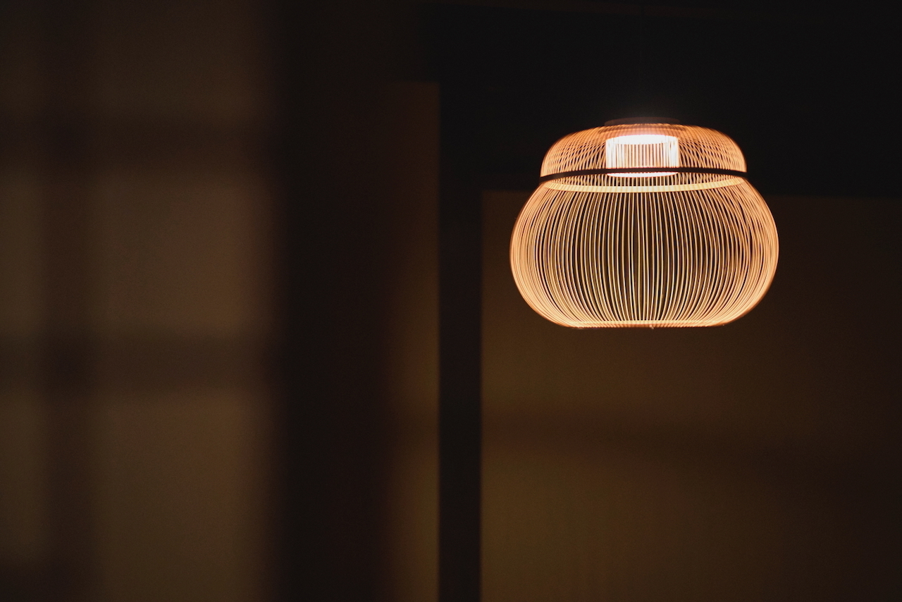 小倉屋（おぐらや）202号室　灯