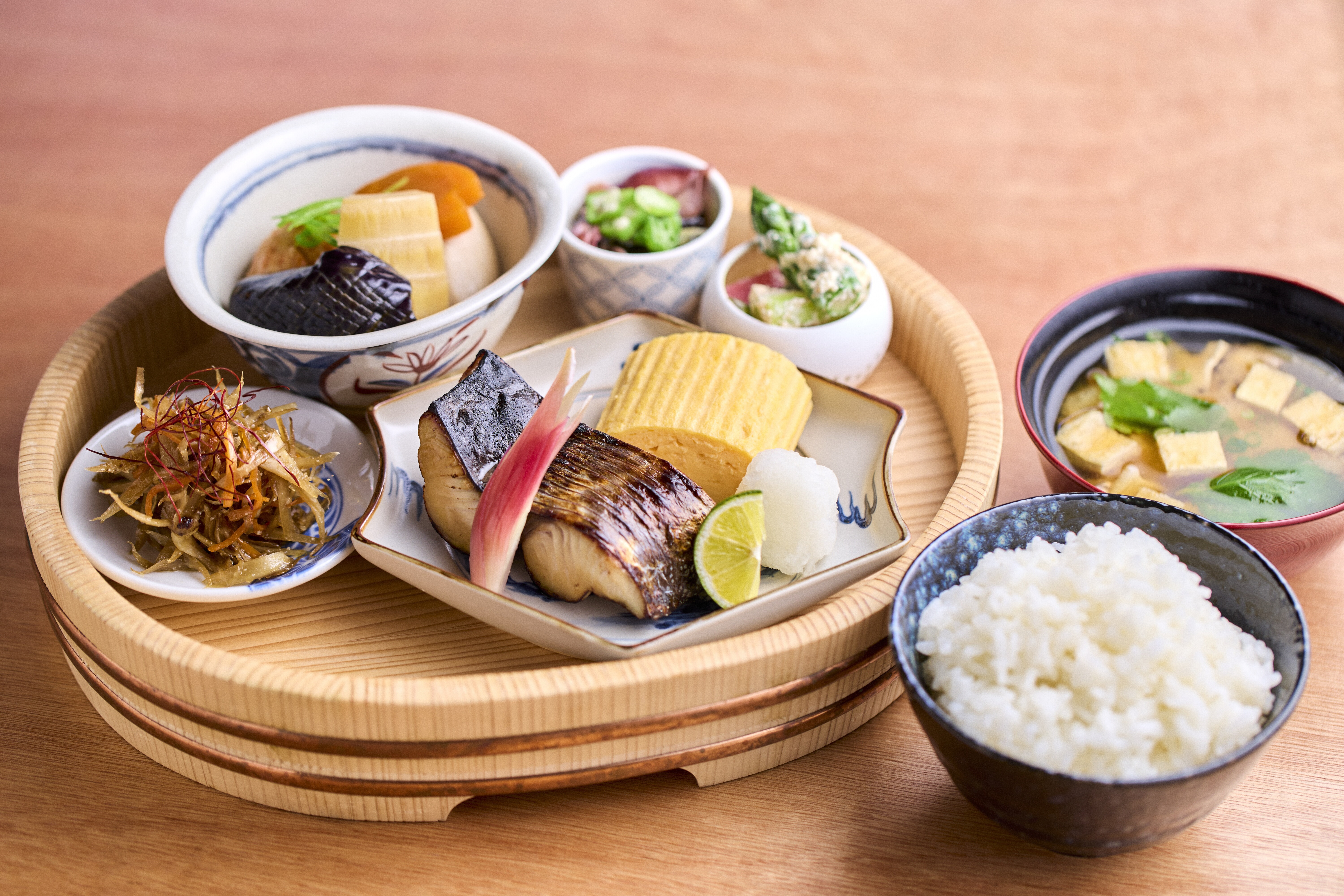 瀬戸の地魚と四国の旬野菜を楽しむ「朝食御膳」　創作和食MAWARU