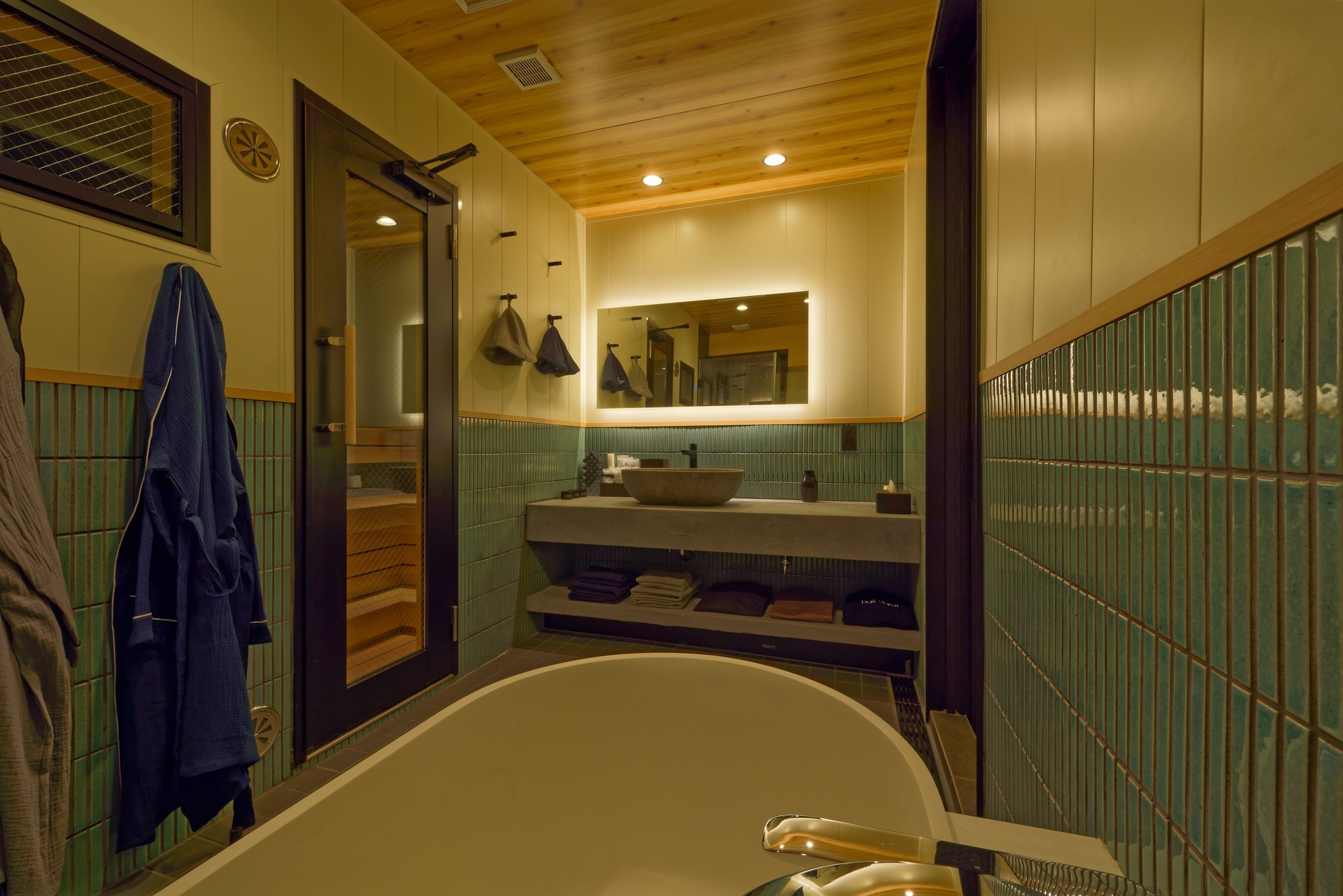 〈ペットスイート〉【IN19:00以降 OUT14:00まで】本格サウナ＆チラー・朝食付き