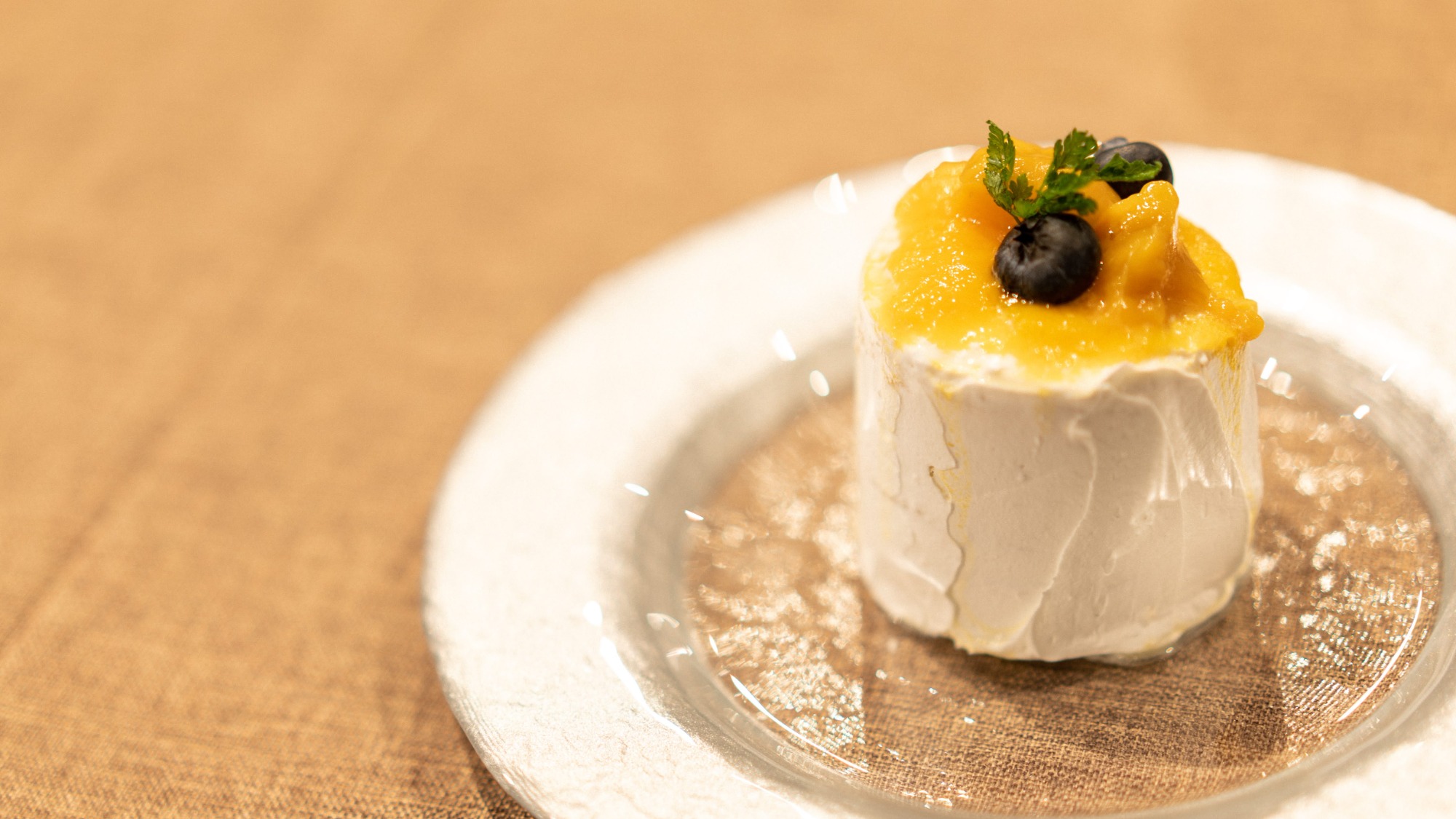 【ディナー一例】摩周の夕陽のムースケーキ