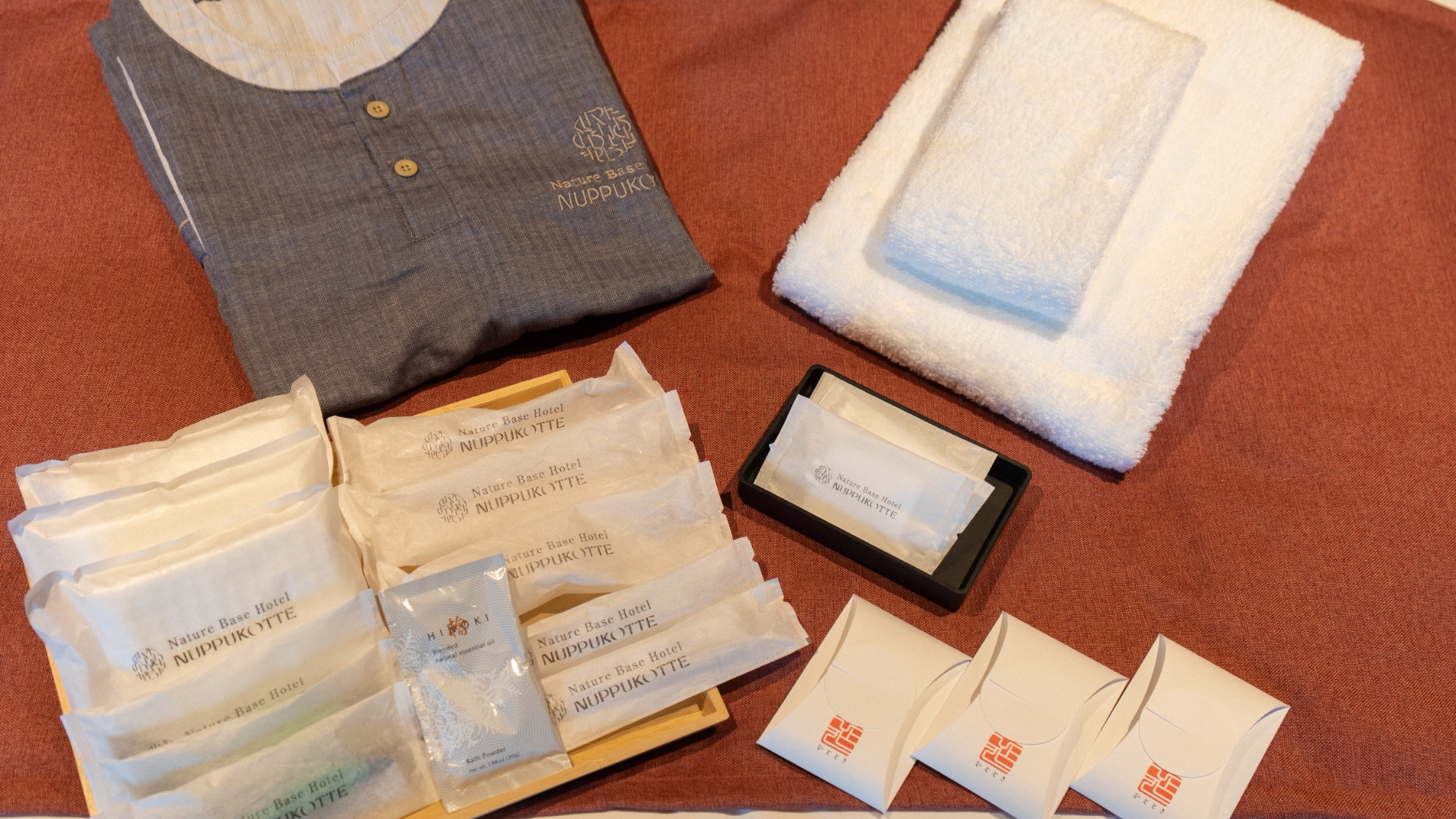 自然の中での滞在を心地よくする、NUPPUKOTTEオリジナルのアメニティをご用意