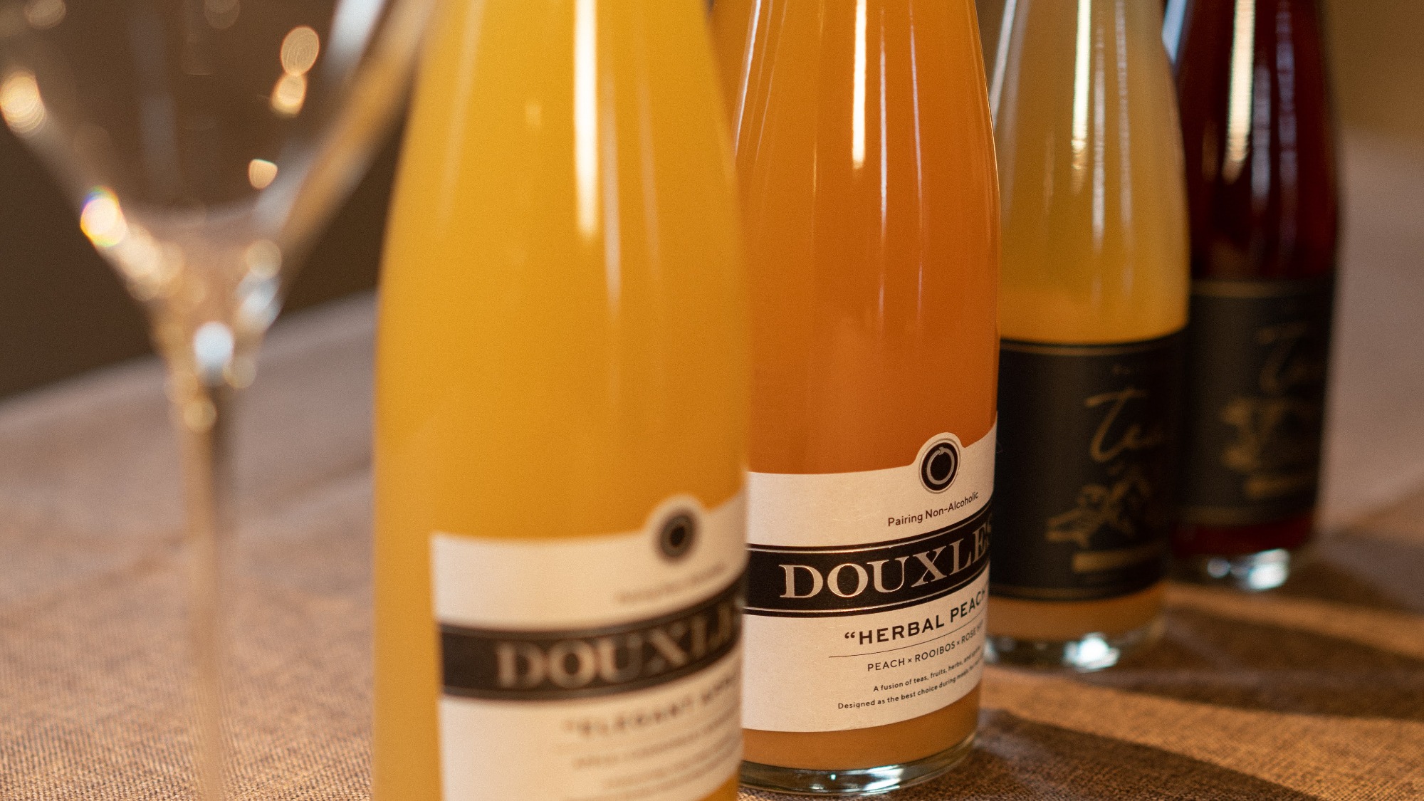 お酒が苦手な方も楽しめるワイン級の重厚なノンアルコールも取り揃えております