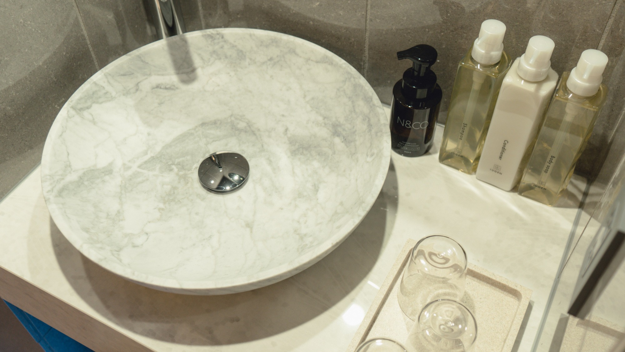 【客室】コンフォートスイート(66㎡)