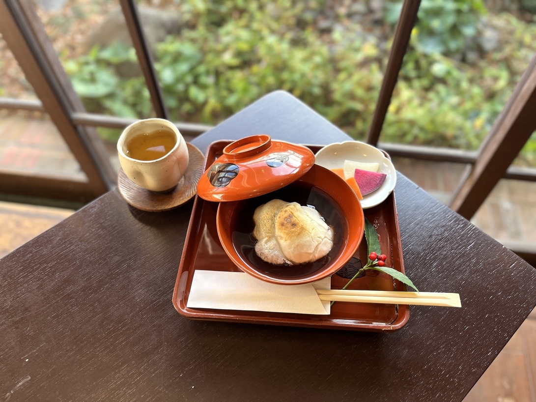 （12月31日・1月1日泊限定）冨士屋で過ごすお正月 地獄蒸しおせちの朝食と薬膳の夕食