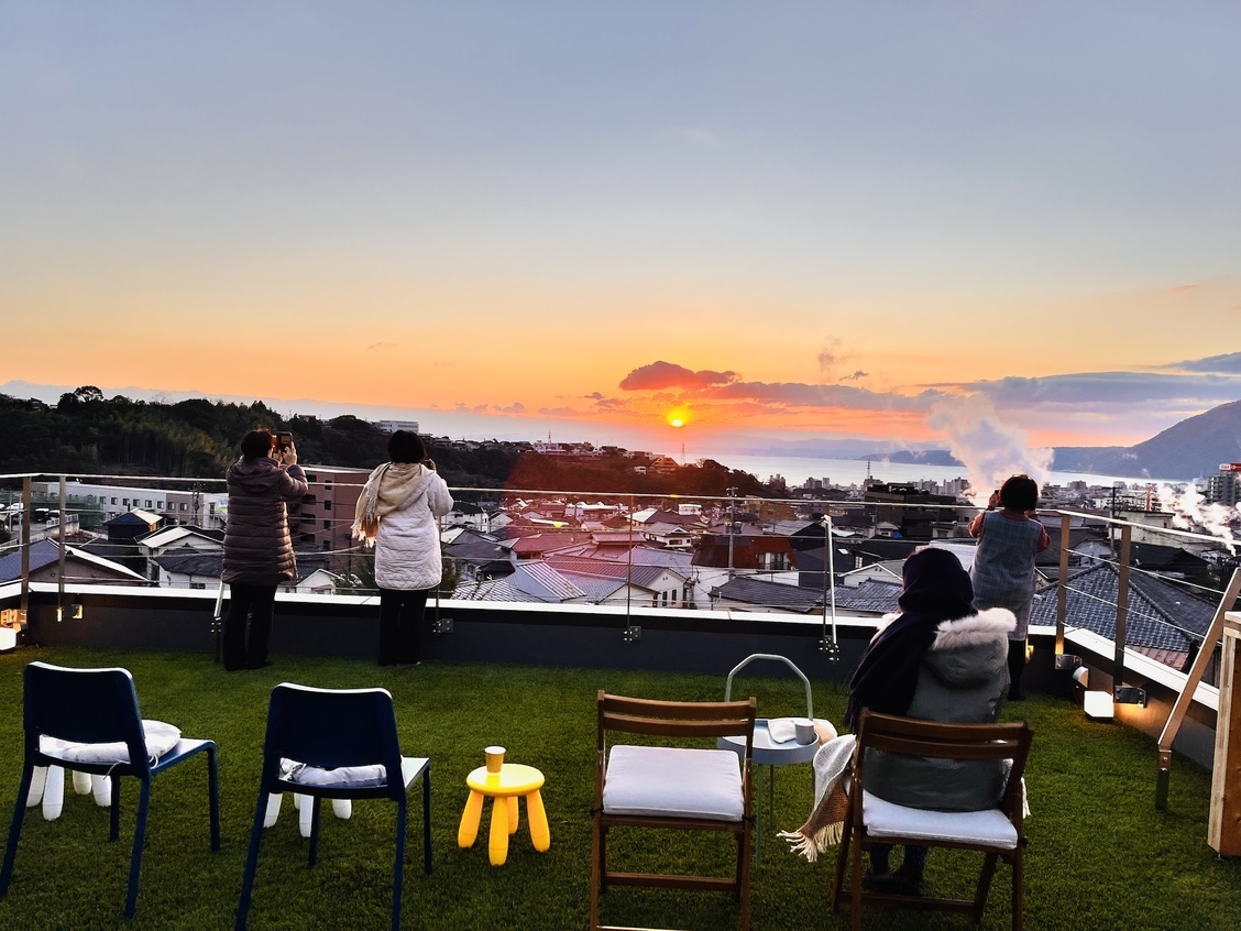 （12月31日・1月1日泊限定）冨士屋で過ごすお正月 地獄蒸しおせちの朝食と薬膳の夕食