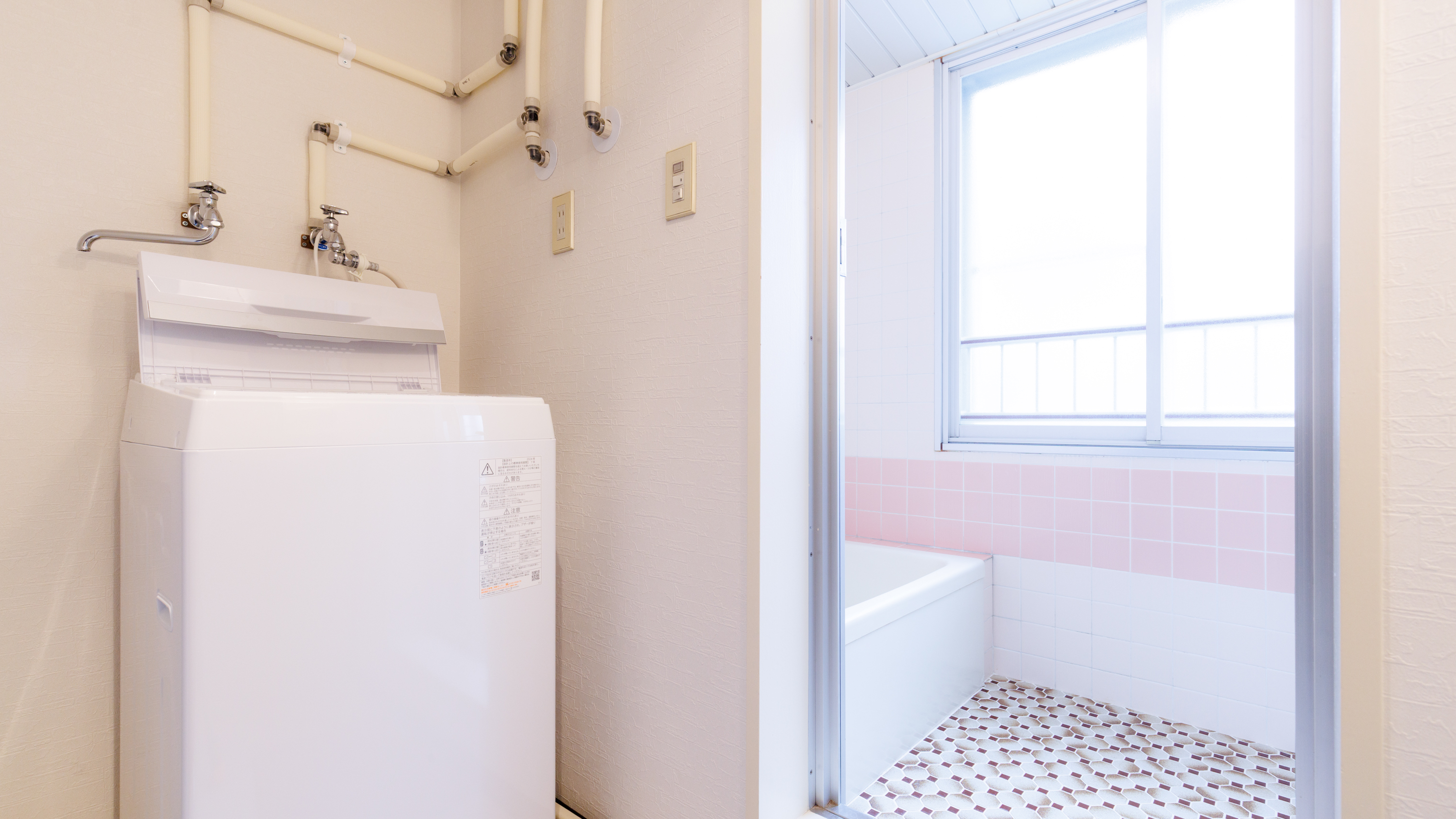 【禁煙】和洋室A･定員4名＜ペット可＞＜ﾊﾞｽ･ﾄｲﾚ共用＞