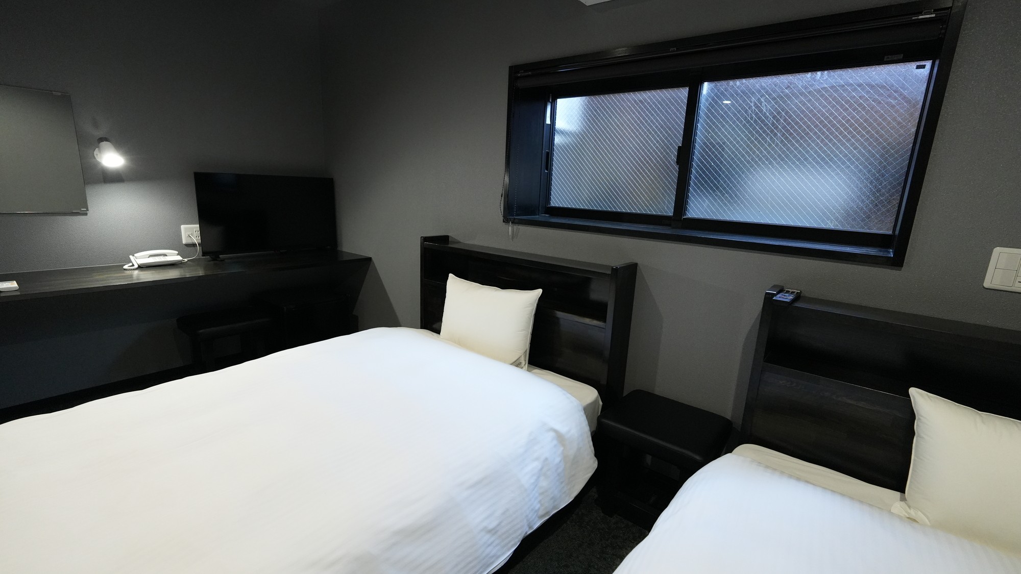 【禁煙】デラックスツイン（21平米）ベッド幅120cm