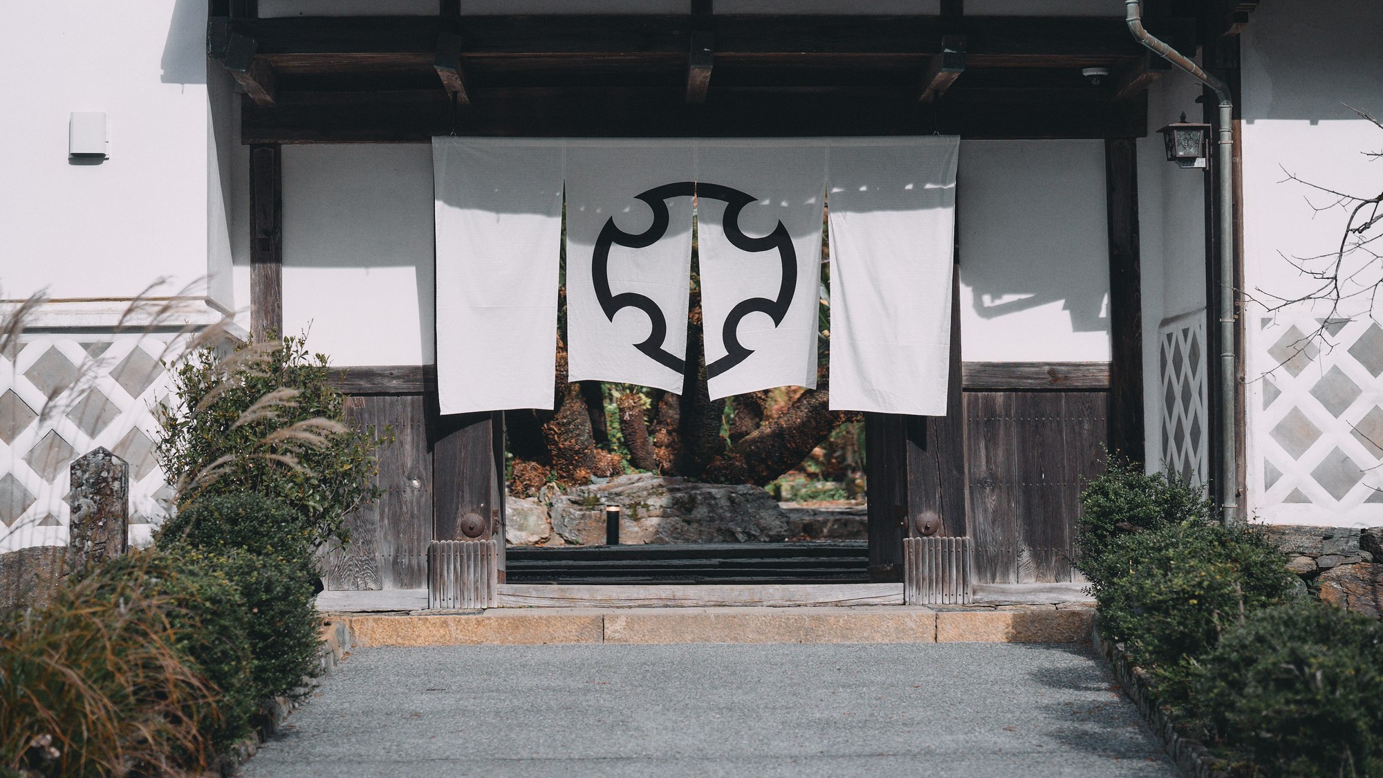 ・愛媛・大洲の静かな里山。日々の喧騒から離れて贅沢なひとときを
