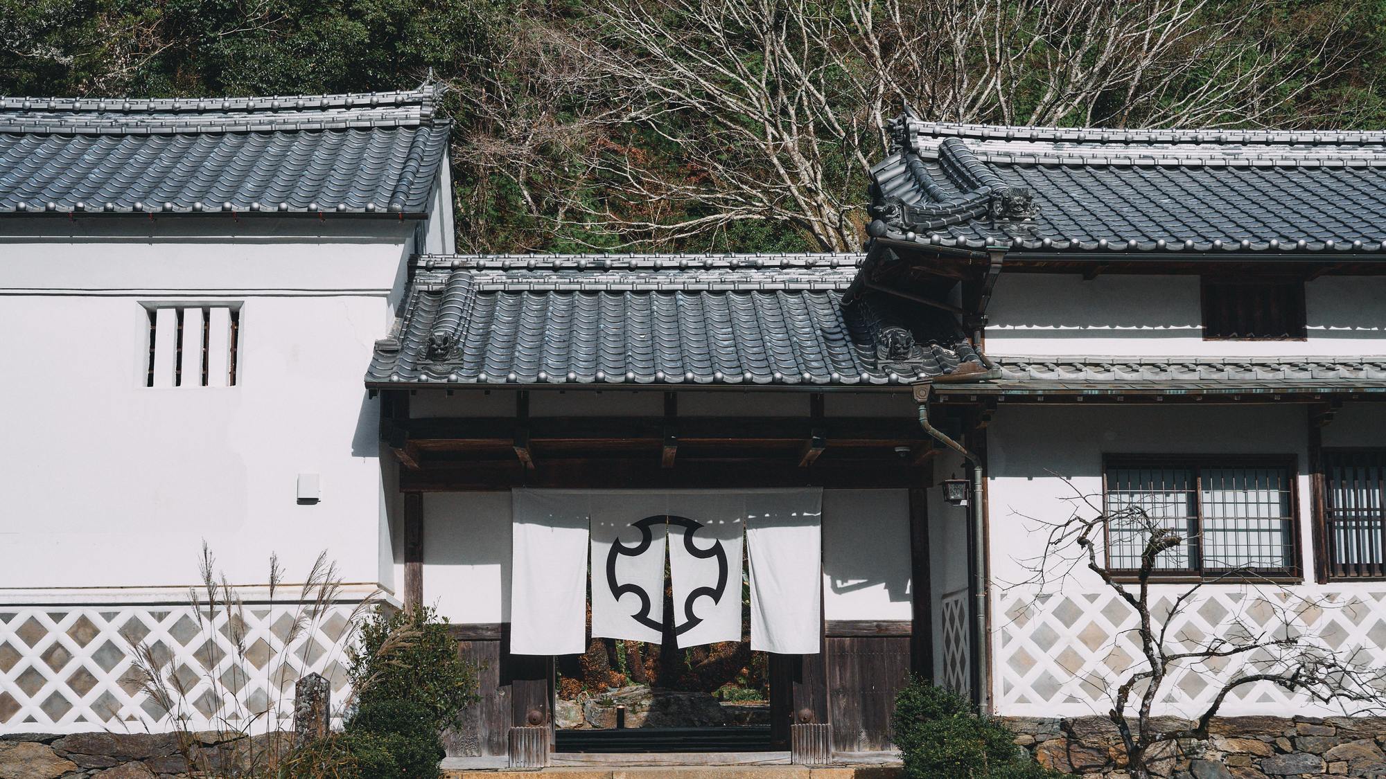 ・全棟露天風呂付き！身体の芯から癒される時間　※「蔵」は半露天風呂です