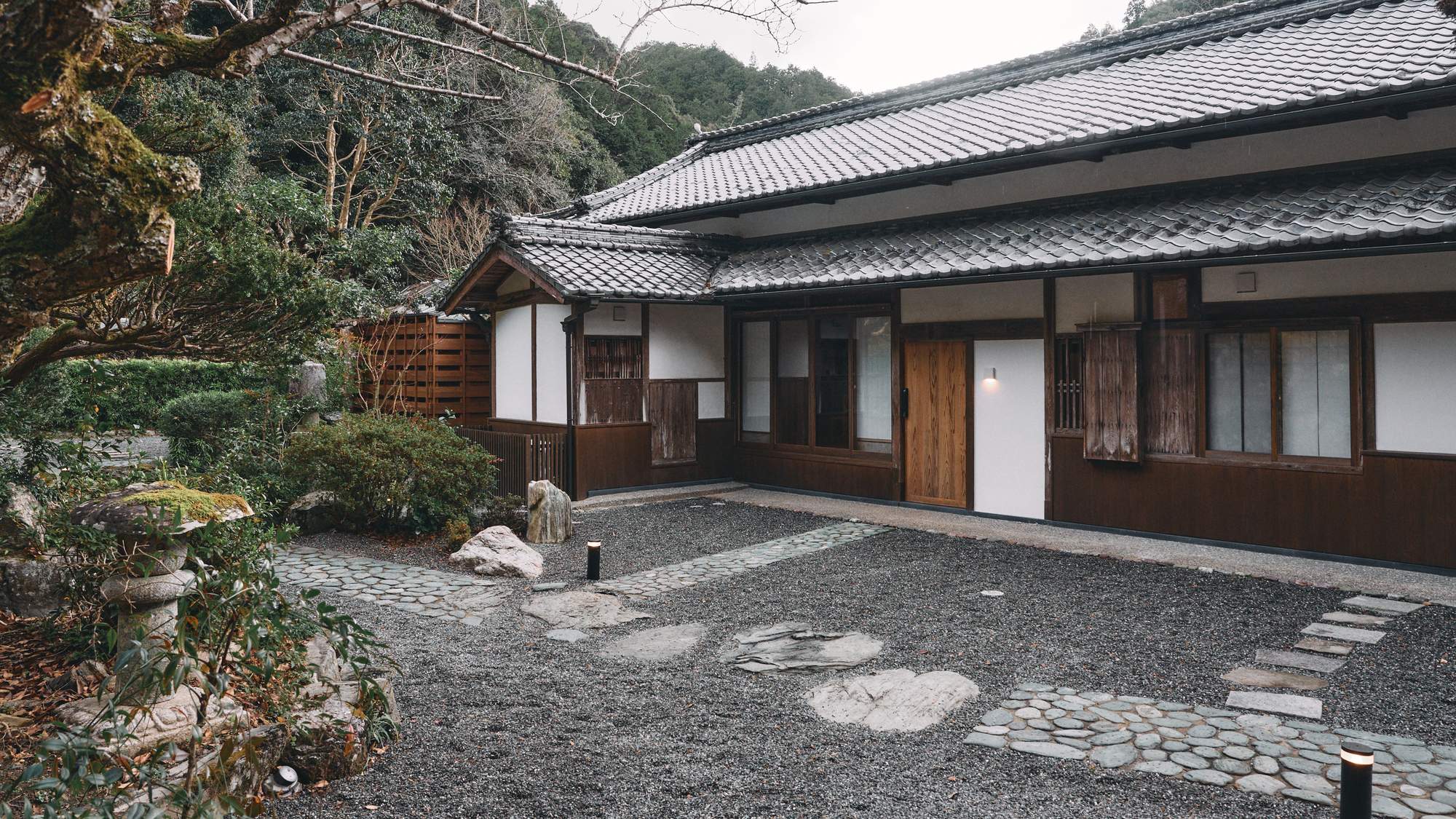 ・【母屋棟】江戸時代から残る美しいつくりを残してリノベーションしました