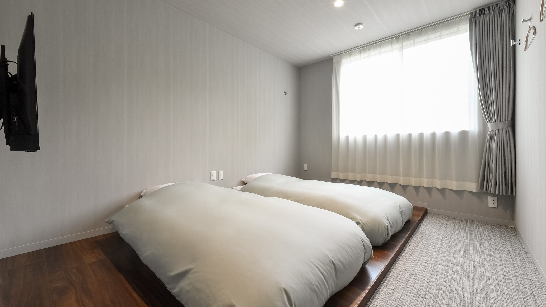 【直前割★4980円】平日限定★感謝価格！素泊まり＆姉妹館大浴場利用可・無料送迎＆コンビニ徒歩5分