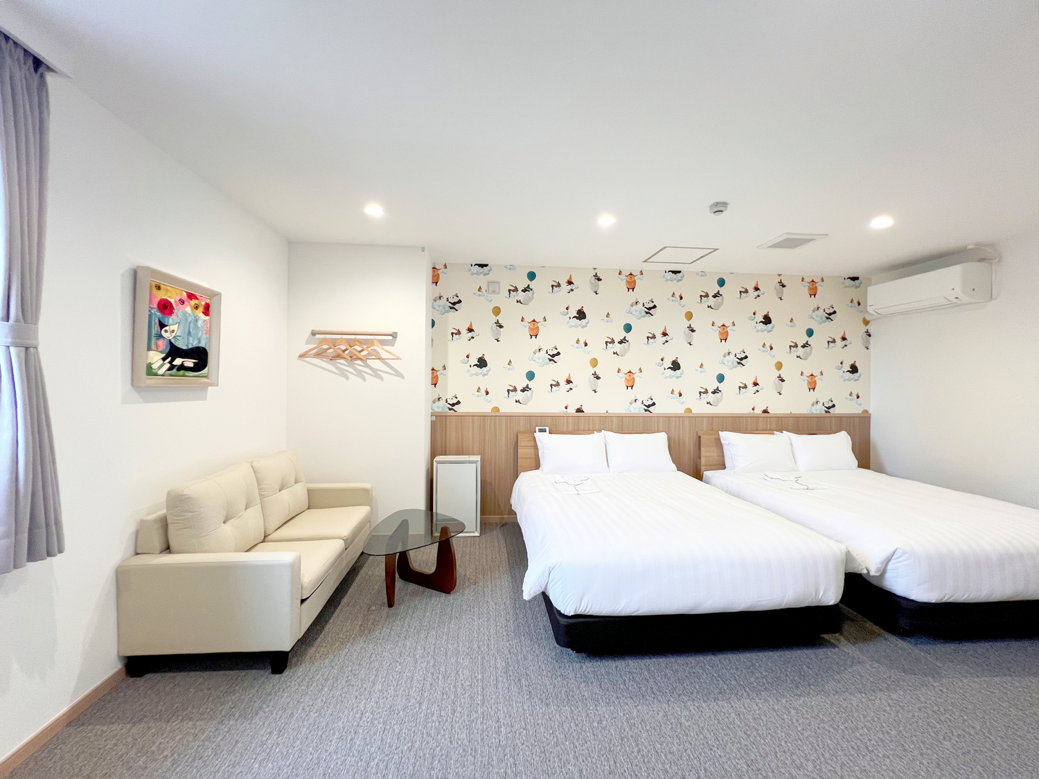 【禁煙】デラックスファミリールーム（35平米/ベッド幅140ｃｍ&times;2台）5名の場合はエキストラベッド