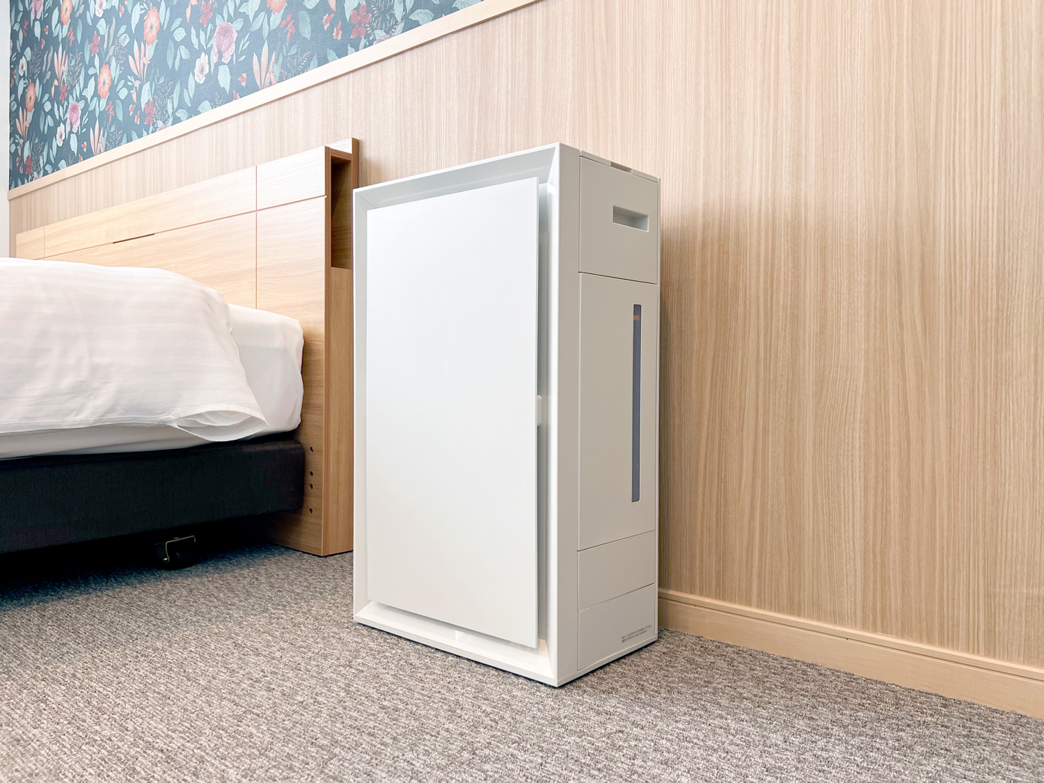 【客室】大型空気清浄機完備