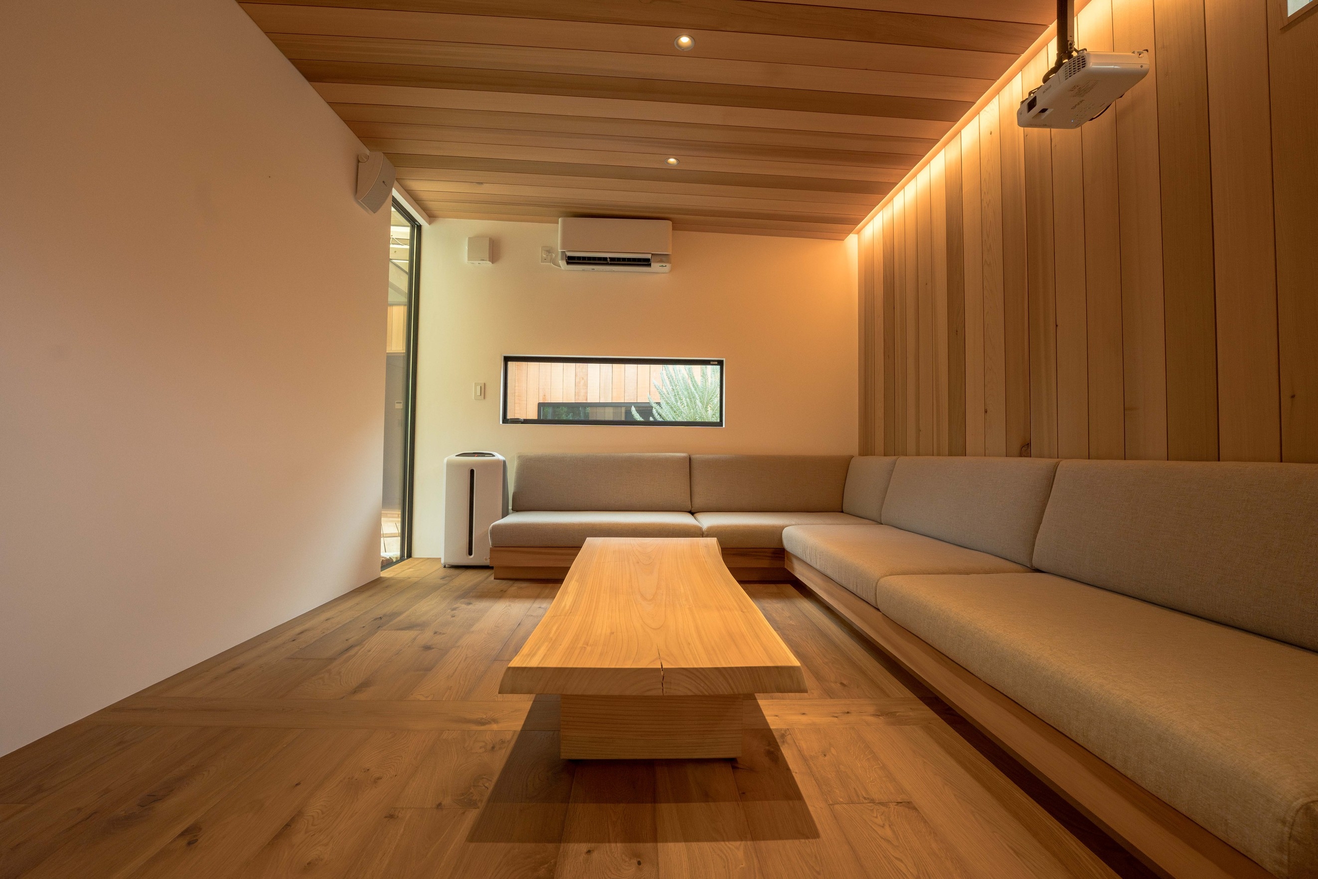 【連泊10％OFF・年末年始限定】待望のシーサイドトレーラーハウス！愛犬と一緒に宿泊OK！