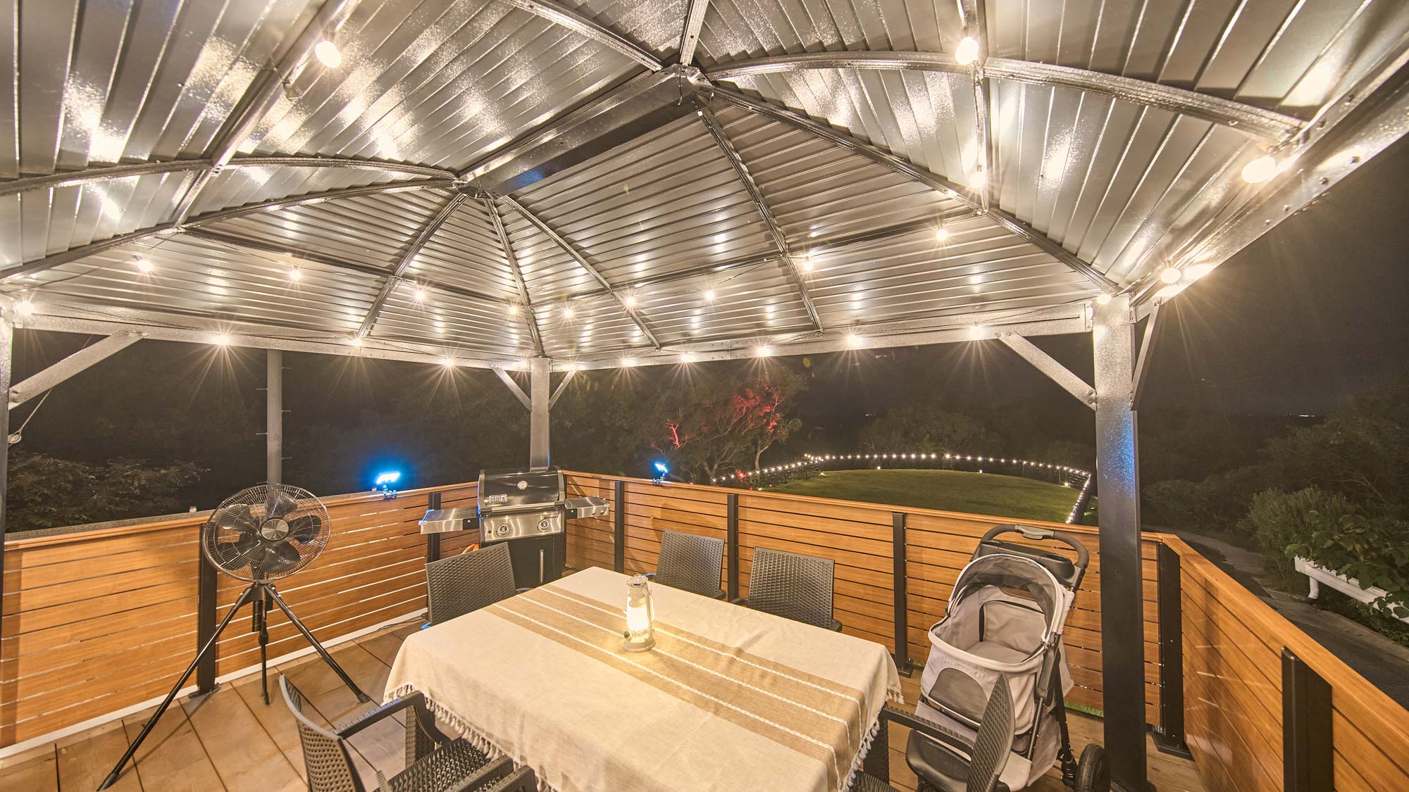 無料でご利用いただけます。（什器備品・Weber製BBQガスグリル完備）