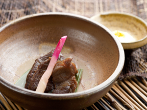 牛肉を使った奥津荘でしか味わえない郷土料理プラン