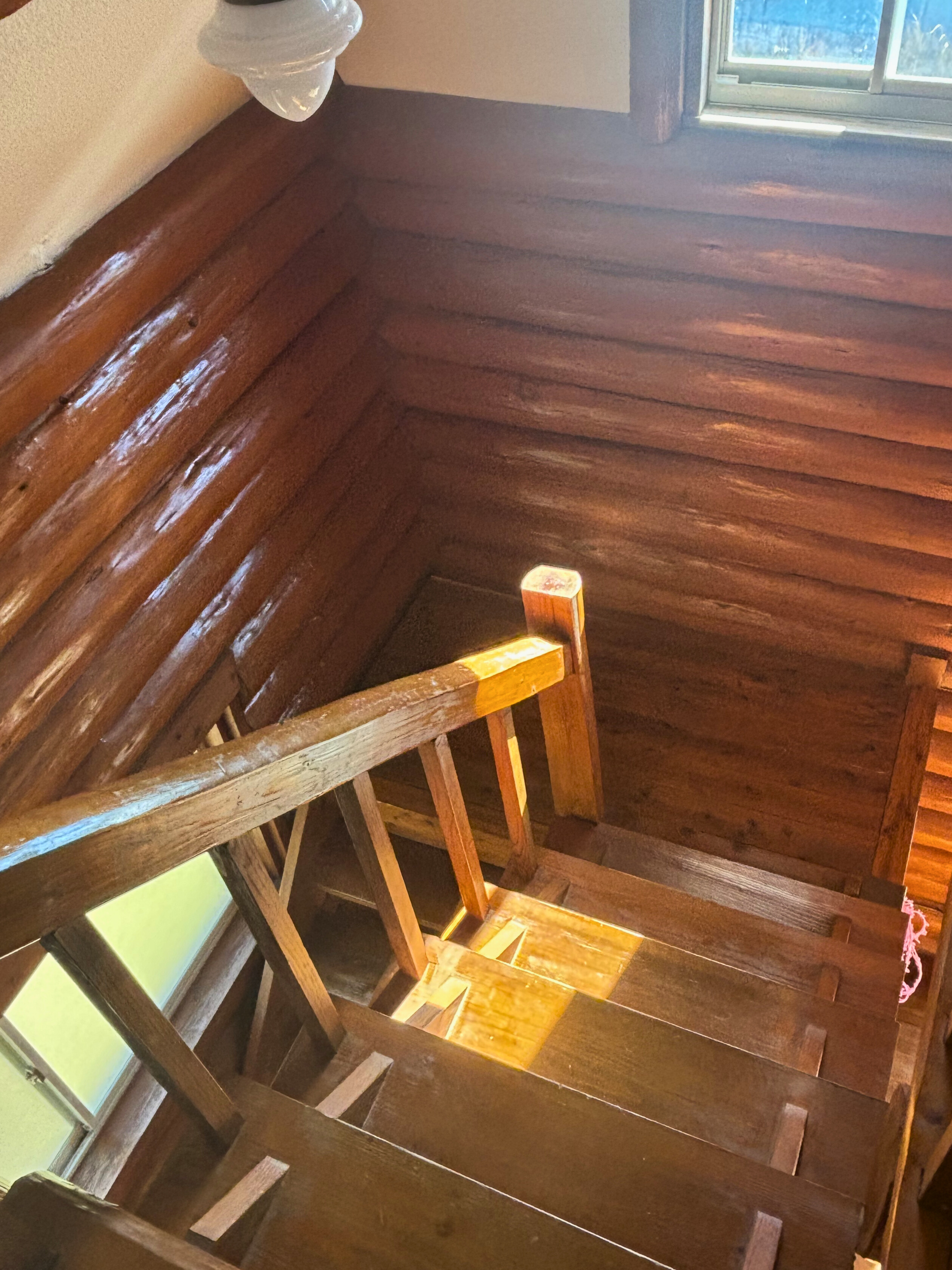ログハウス＿階段