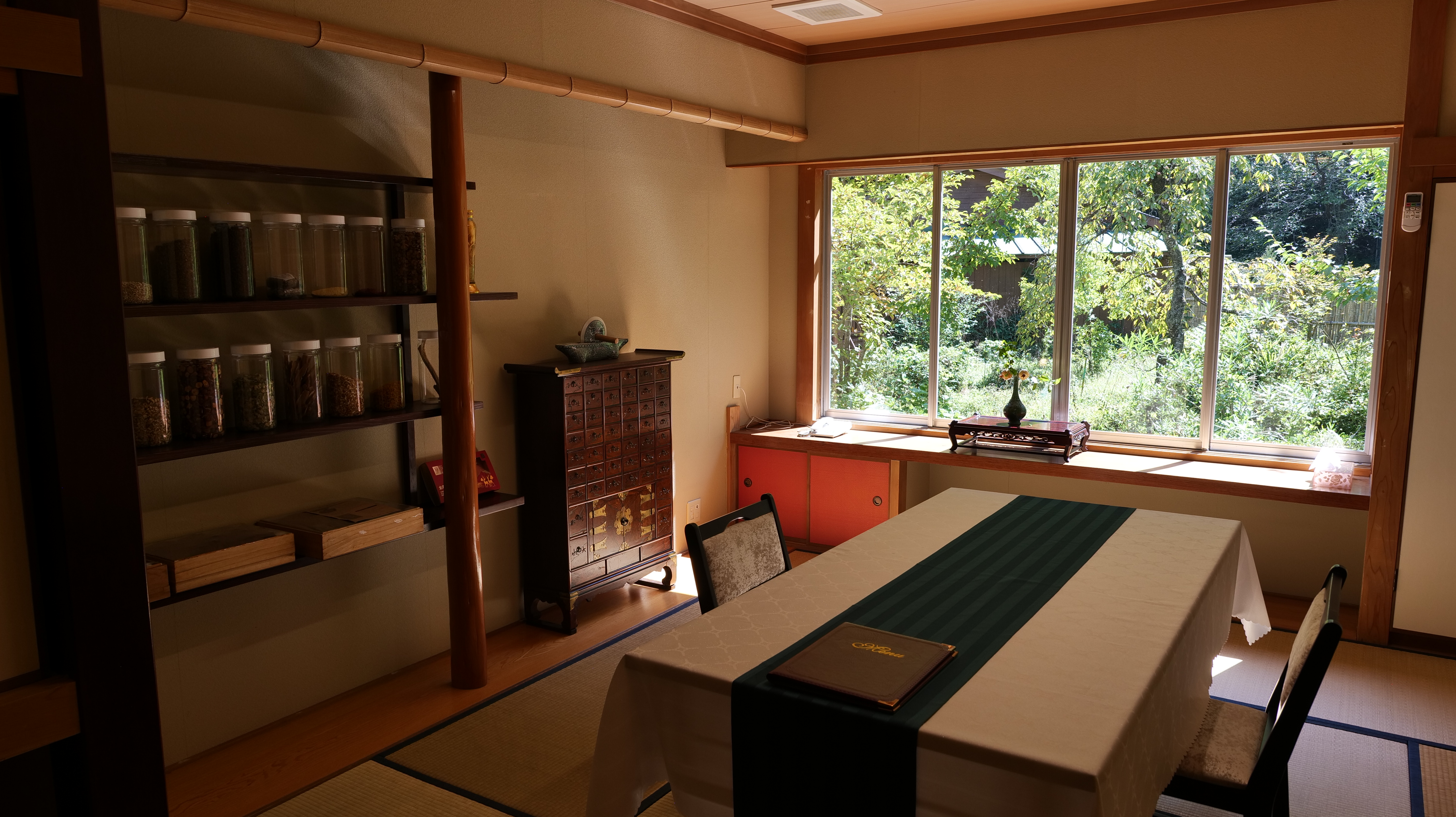 個室食事処　漢方