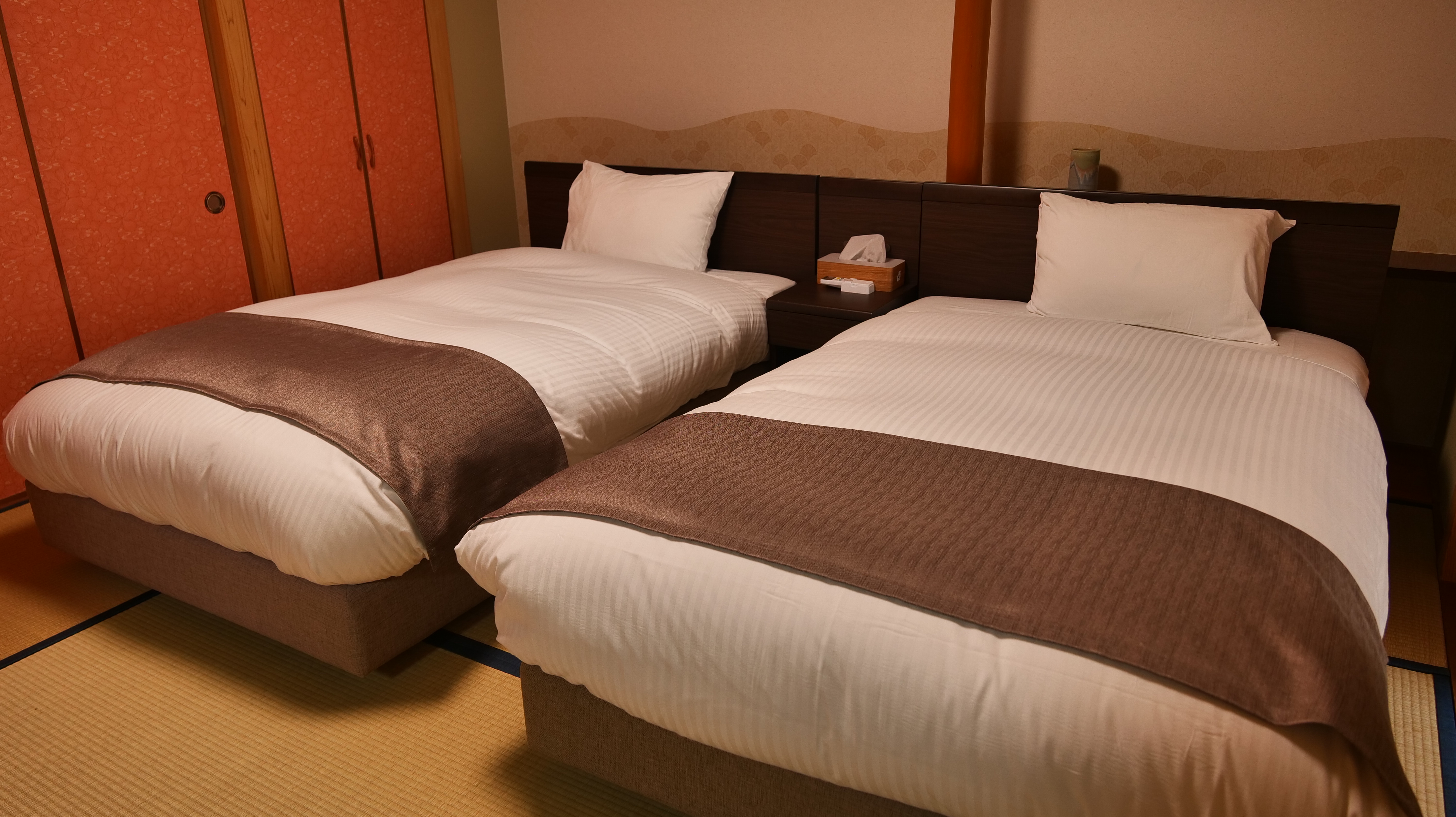 錦雲（きんうん 秋） ベッドルーム