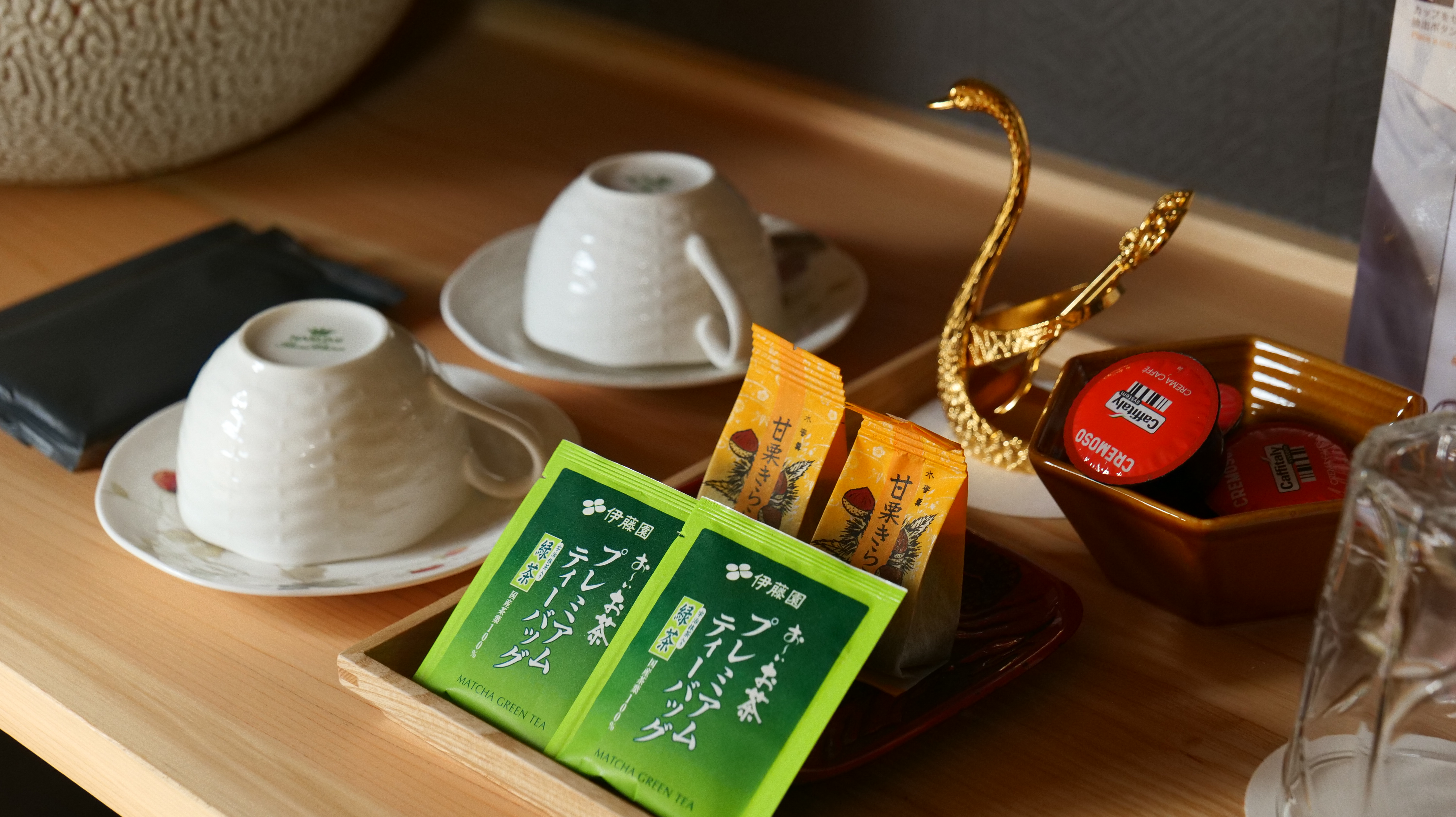 お部屋に備え付けのドリンク類