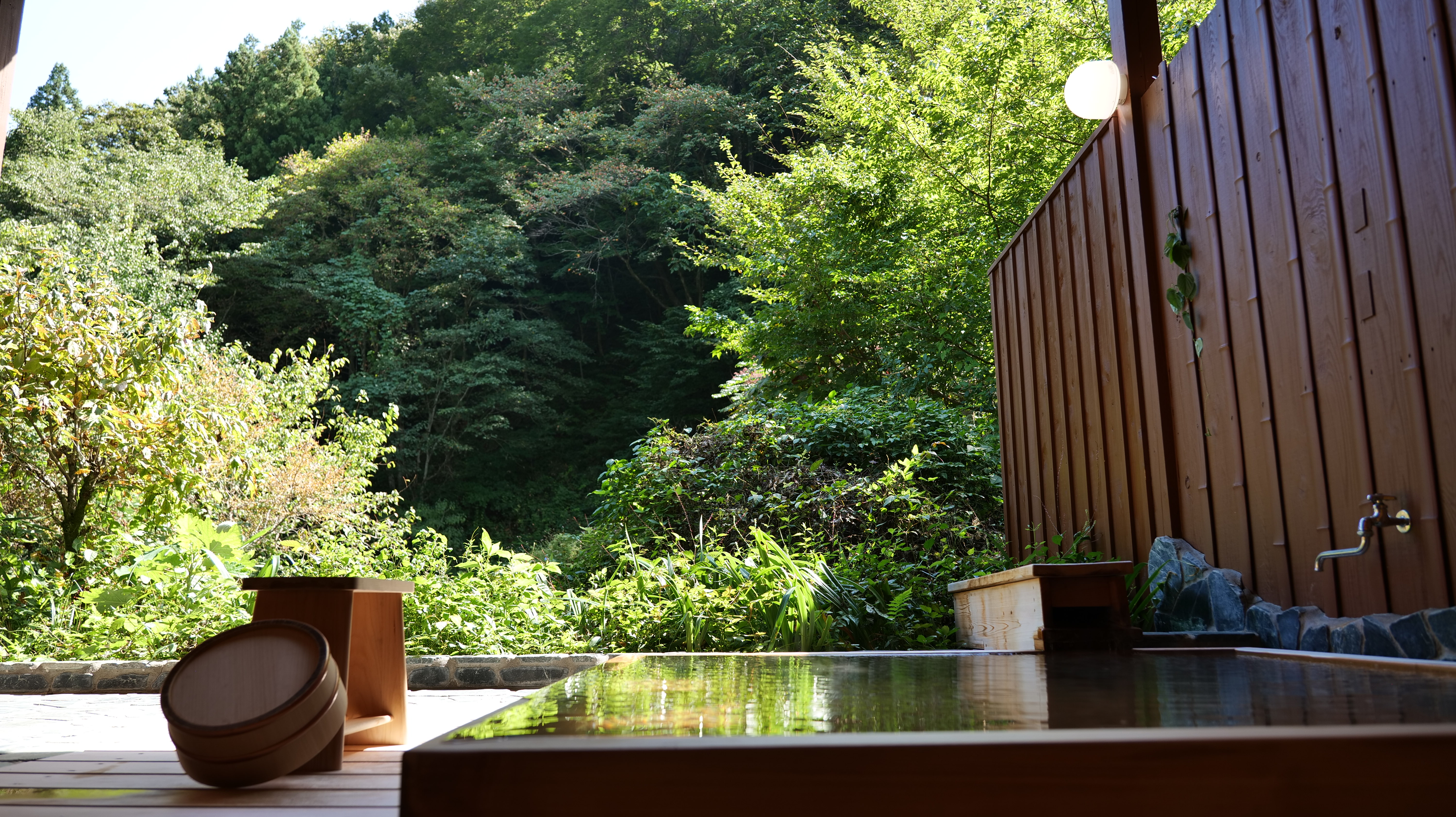 山側露天風呂　景色