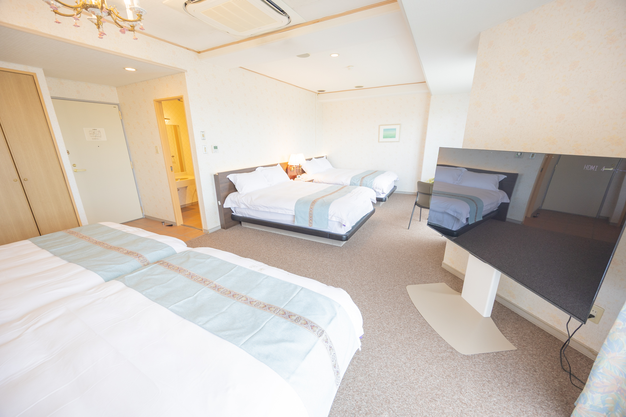 デラックスルーム