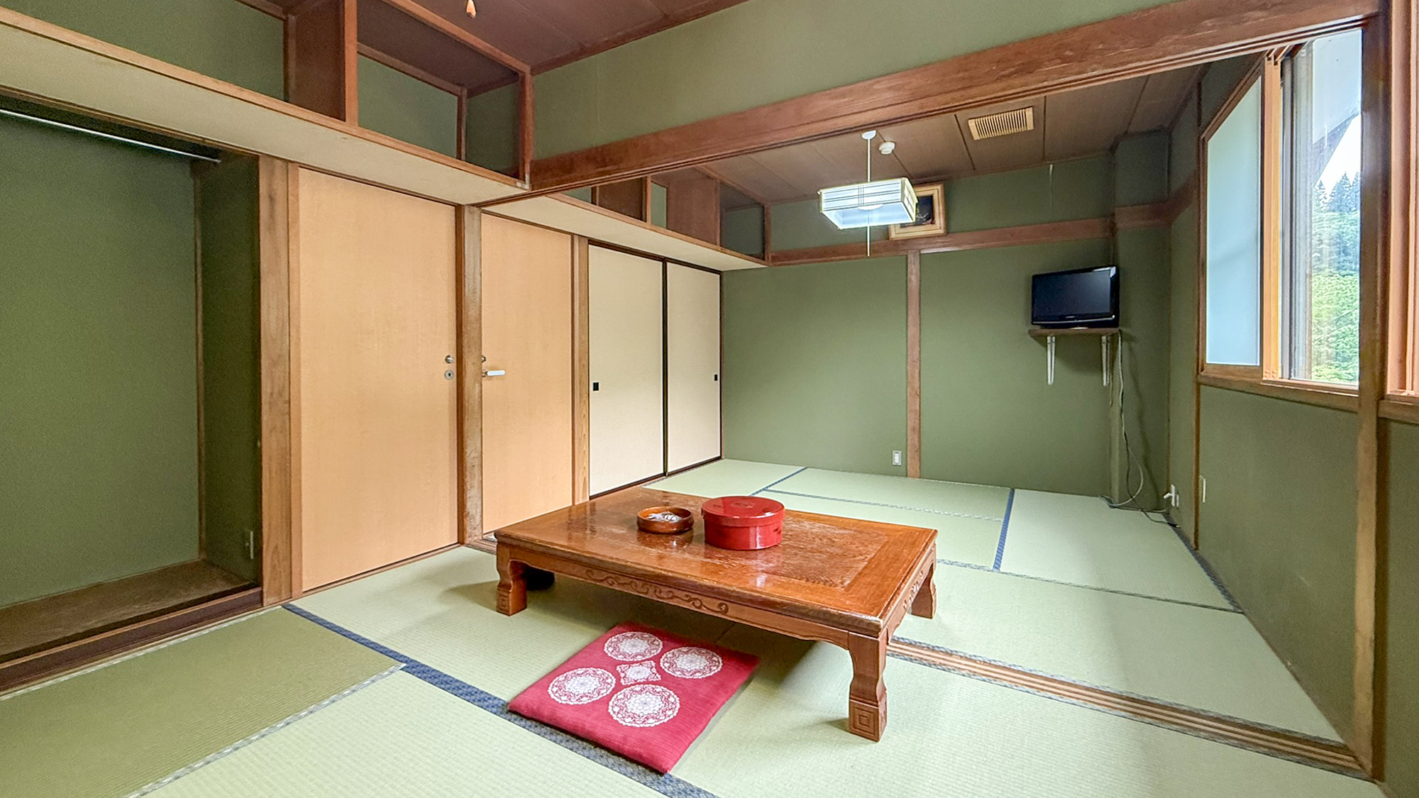 ＃わらび　広々した空間が旅の疲れを癒やします