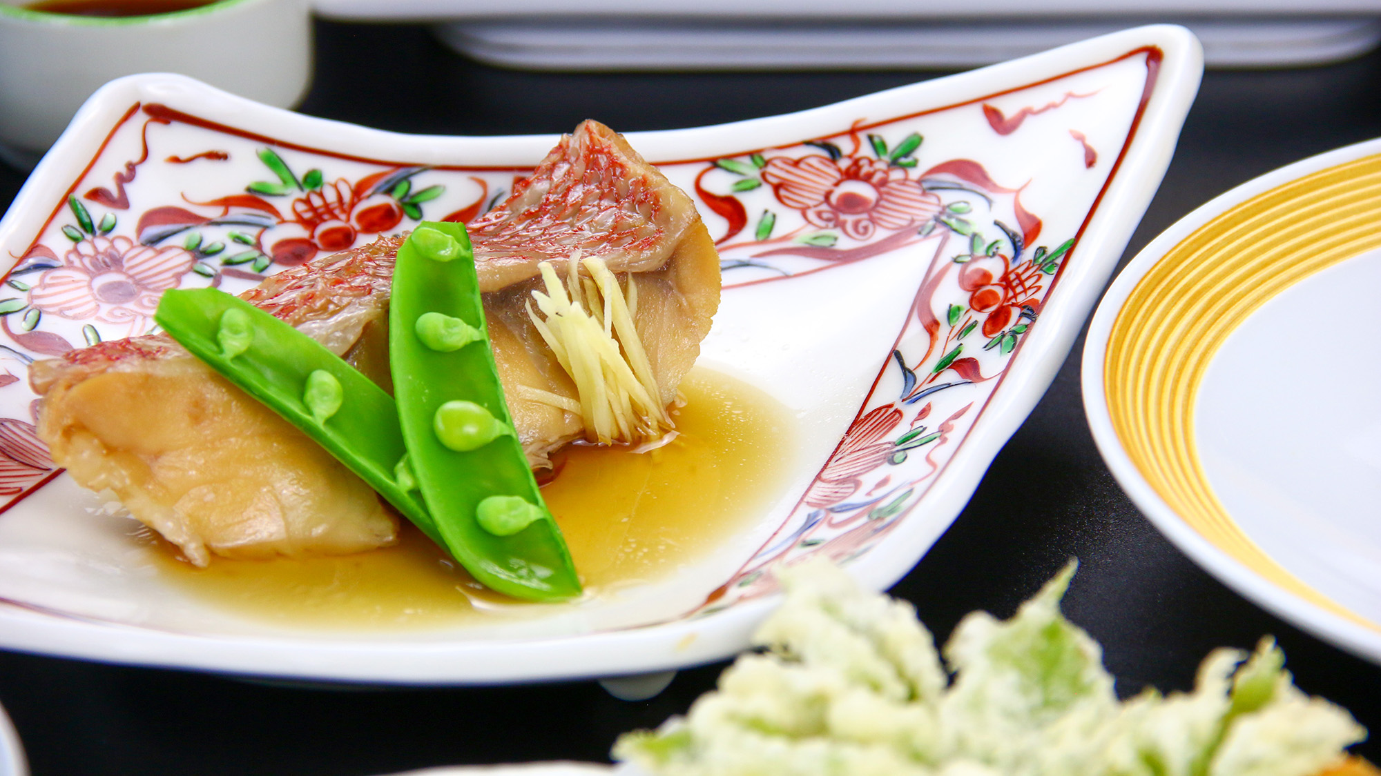 #夕食一例　しっとり柔らかな赤魚の煮つけで、ほっとするひとときを