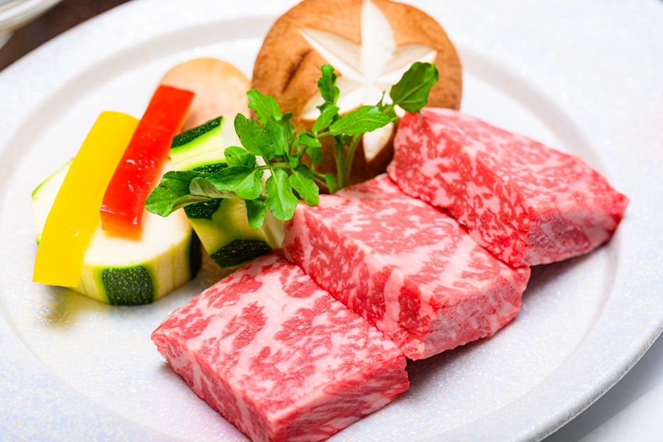 【露天風呂付特別室】お部屋食の特別会席と源泉露天風呂で過ごす贅沢な休日（1泊2食付）