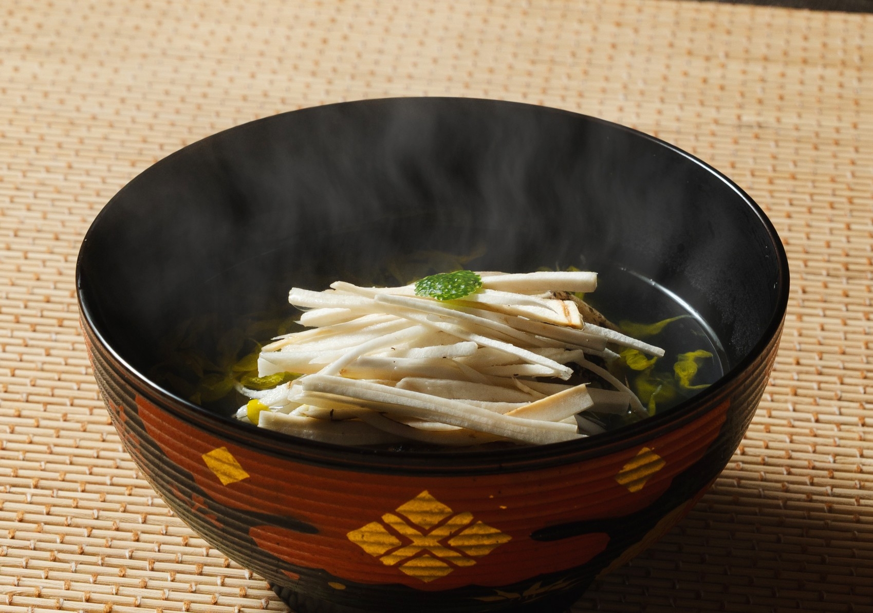 【2食付：懐石料理】銀座のミシュラン星付き店で修行したシェフの本格懐石料理をいただく特別な美食体験