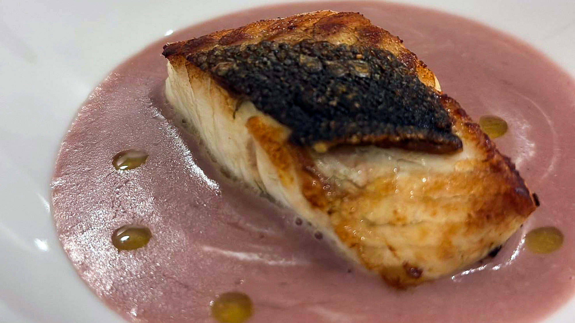 ・【ご夕食一例：フレンチ】匠の技光る料理人が織りなすこの地の食材を用いた本格フレンチを御賞味あれ