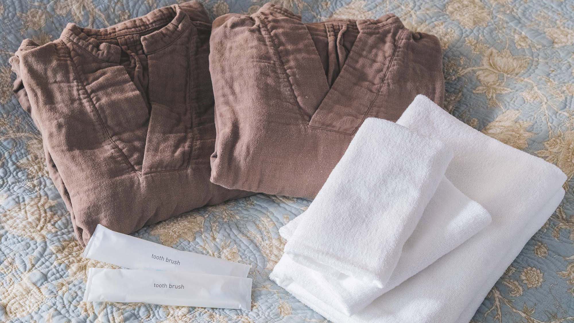 ・【アメニティ】ゆったりお過ごしいただける館内着のご用意もございます