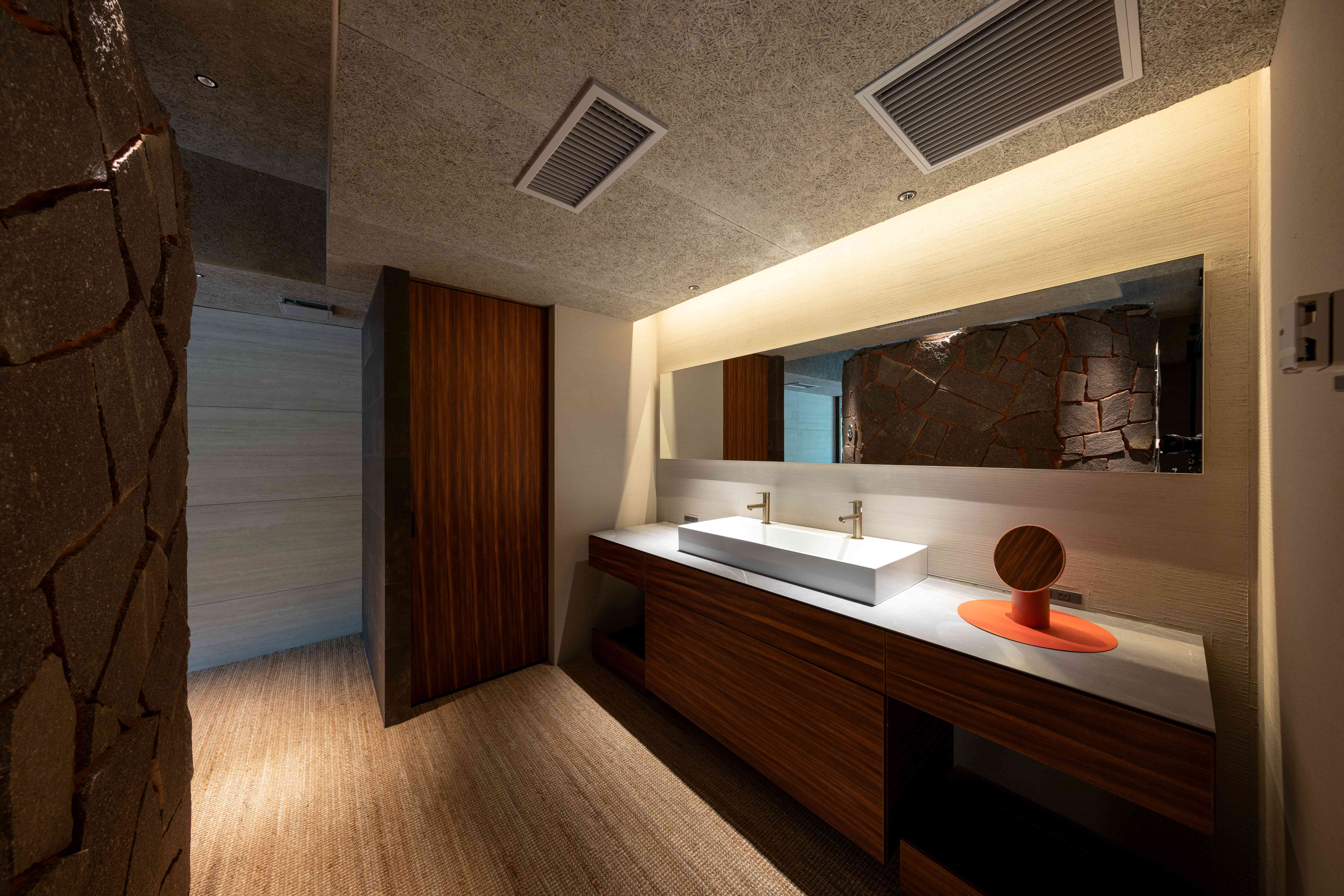 インペリアルサウナテラススイート