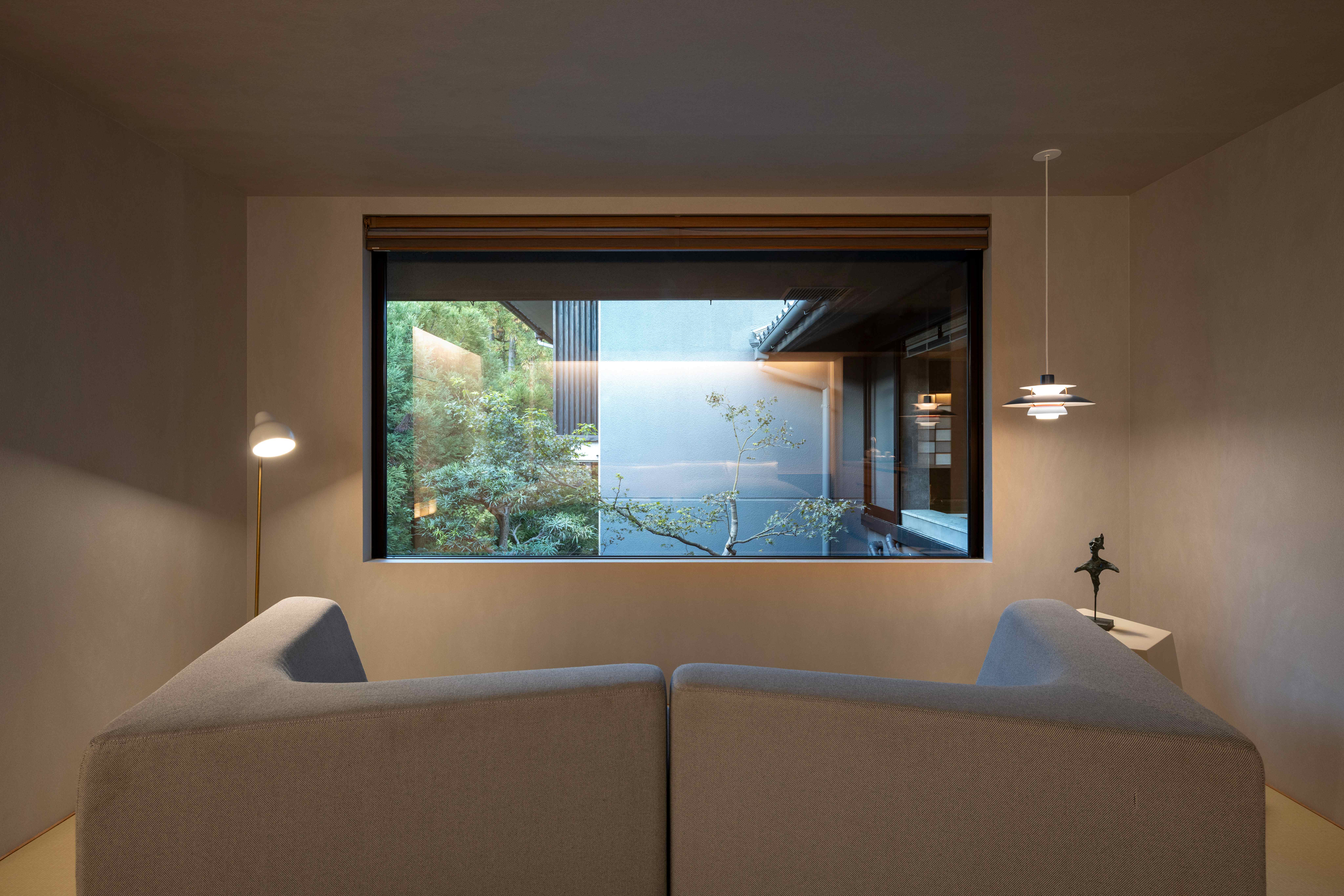 ラグジュアリーコーナースイート