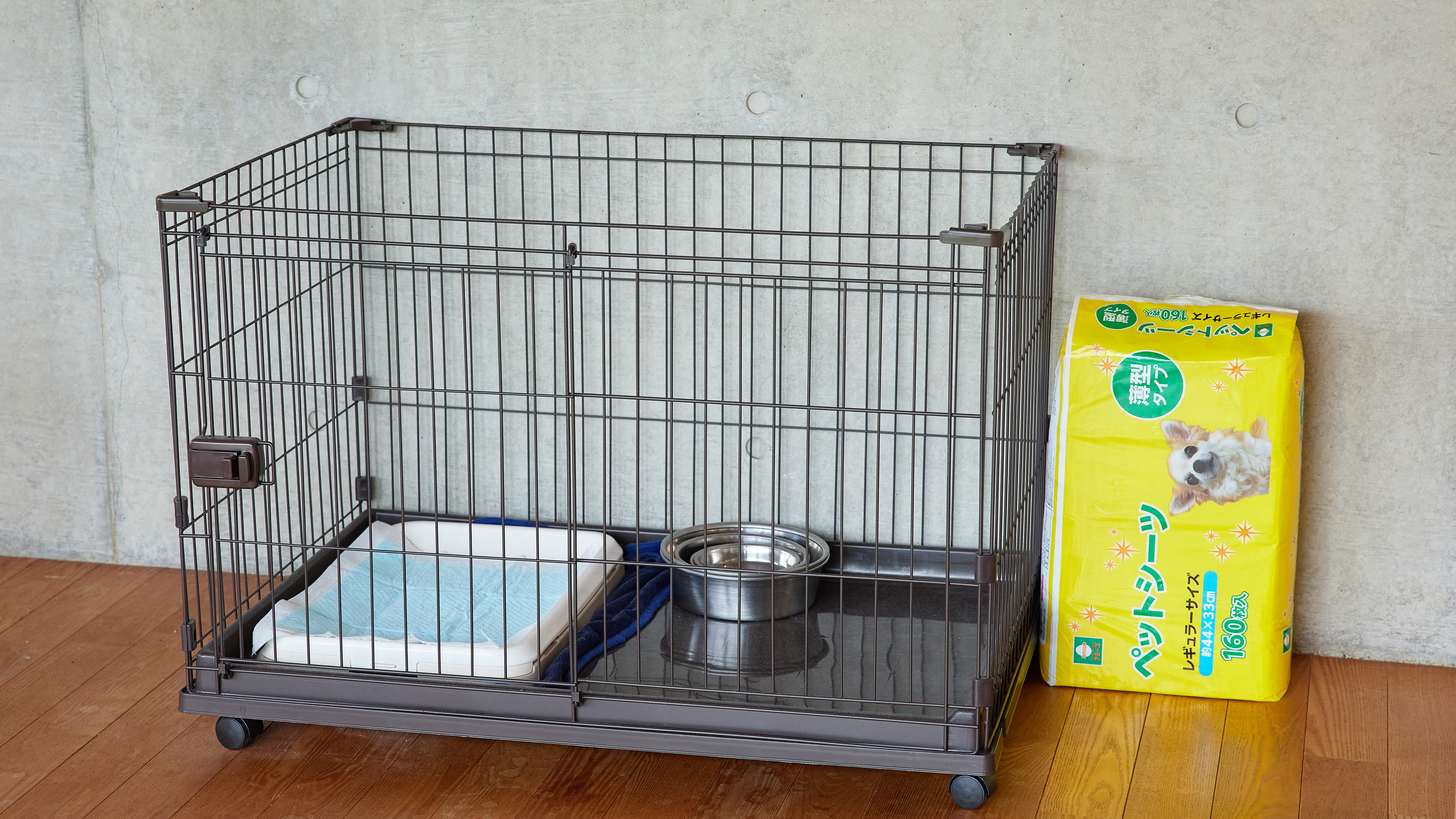 ワンちゃん用：ゲージ、トイレシート