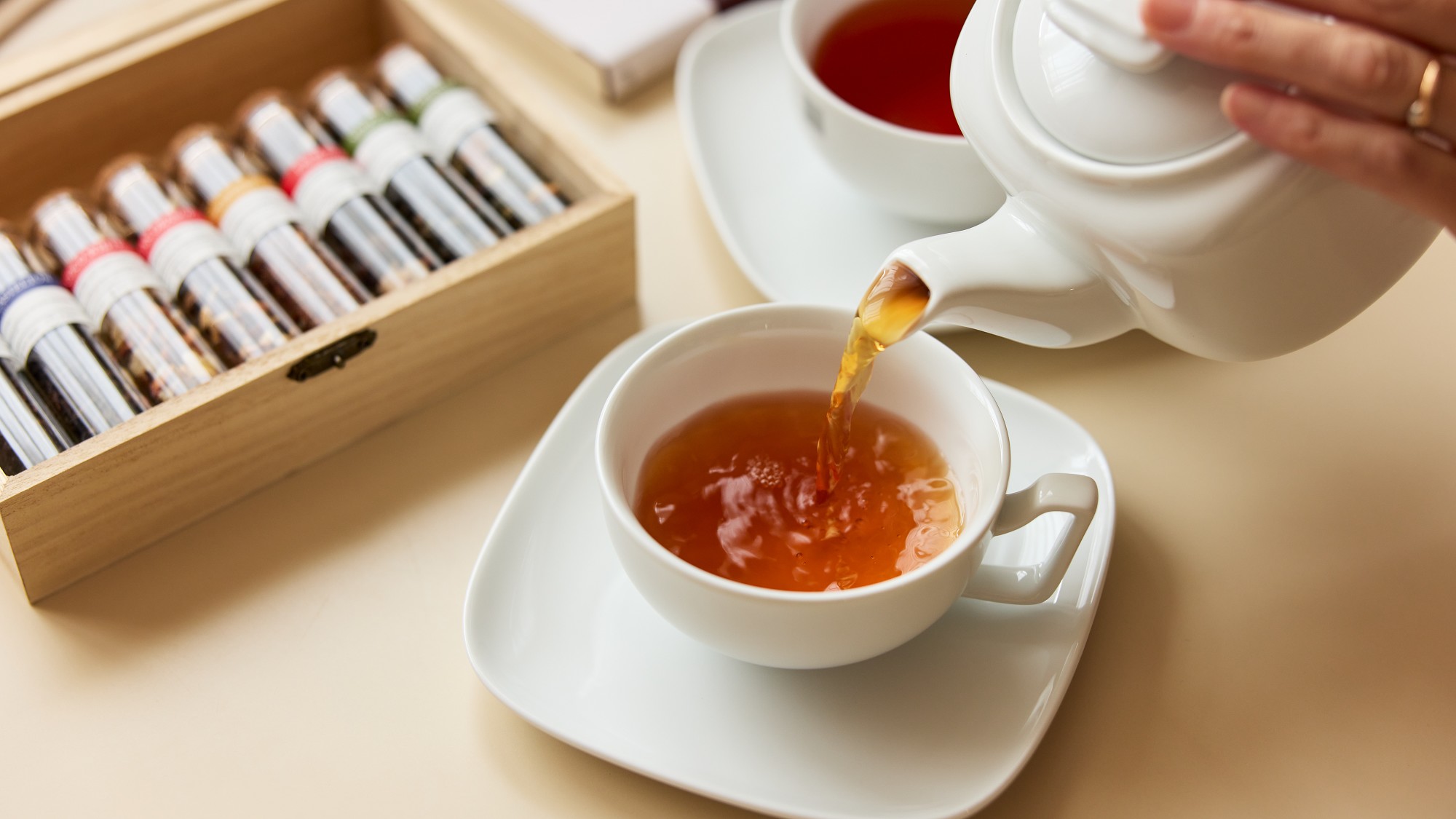 滞在中、高級ティーブランド「ALTHAUS（アルトハウス）」をお楽しみいただけます。